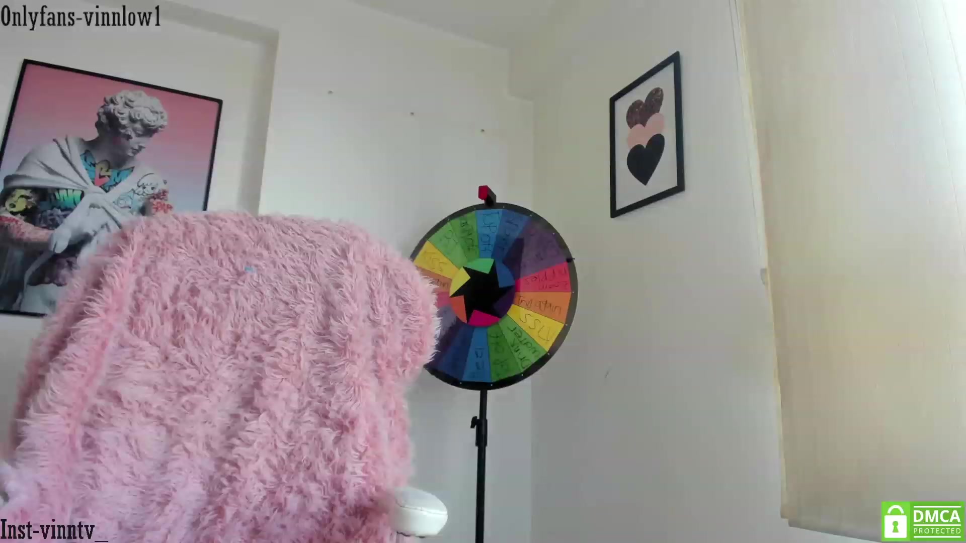 Gallery image thumbnail from Vinnlow's myfreecams stream on, 01/01/2024, 12:28 image 18 of 20
