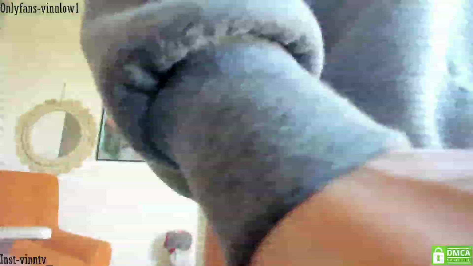 Gallery image thumbnail from Vinnlow's myfreecams stream on, 01/01/2024, 12:28 image 12 of 20