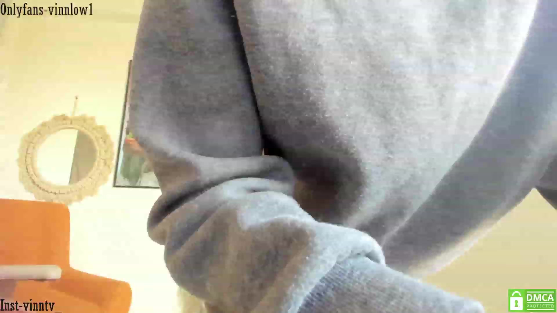 Gallery image thumbnail from Vinnlow's myfreecams stream on, 01/01/2024, 12:28 image 11 of 20