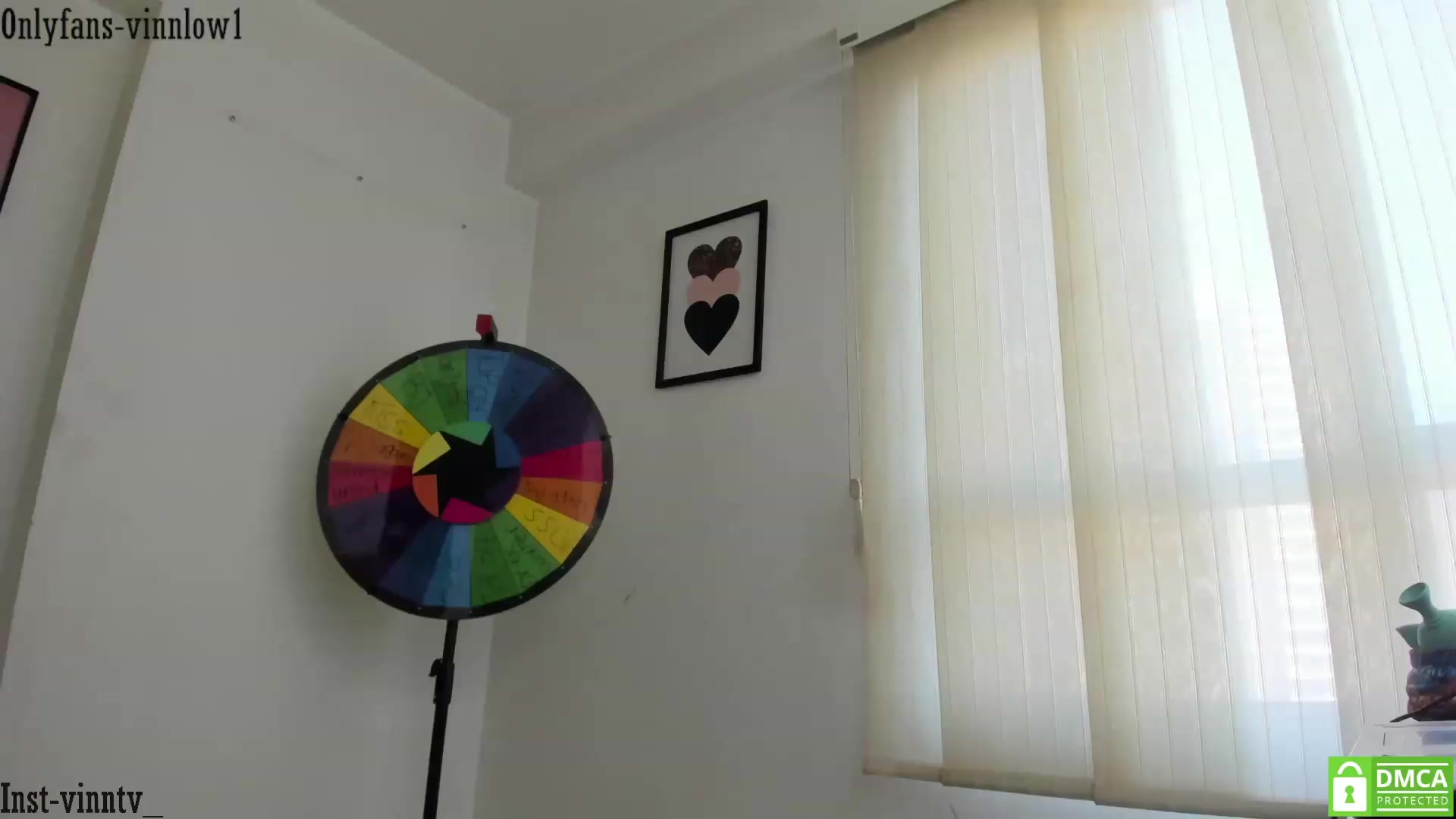 Gallery image thumbnail from Vinnlow's myfreecams stream on, 01/01/2024, 13:24 image 20 of 20
