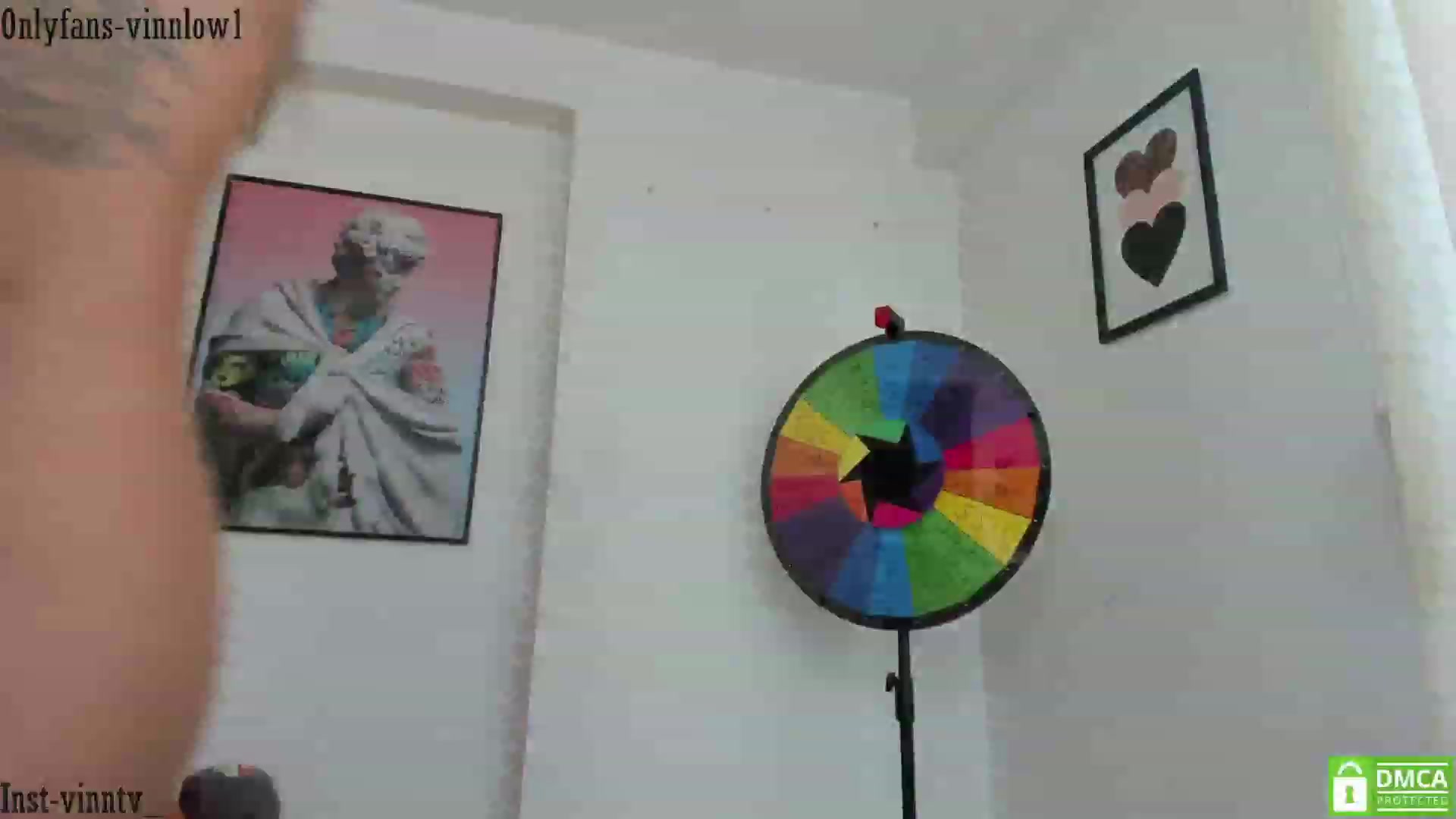 Gallery image thumbnail from Vinnlow's myfreecams stream on, 01/01/2024, 13:24 image 7 of 20