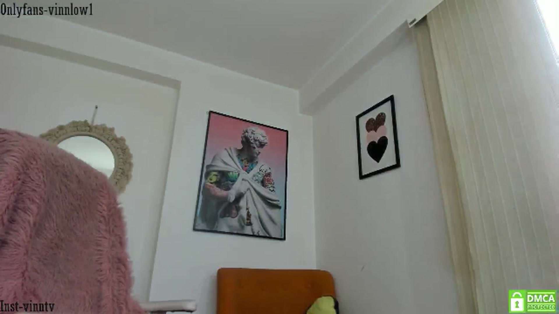 Gallery image thumbnail from Vinnlow's myfreecams stream on, 03/31/2024, 22:20 image 9 of 20