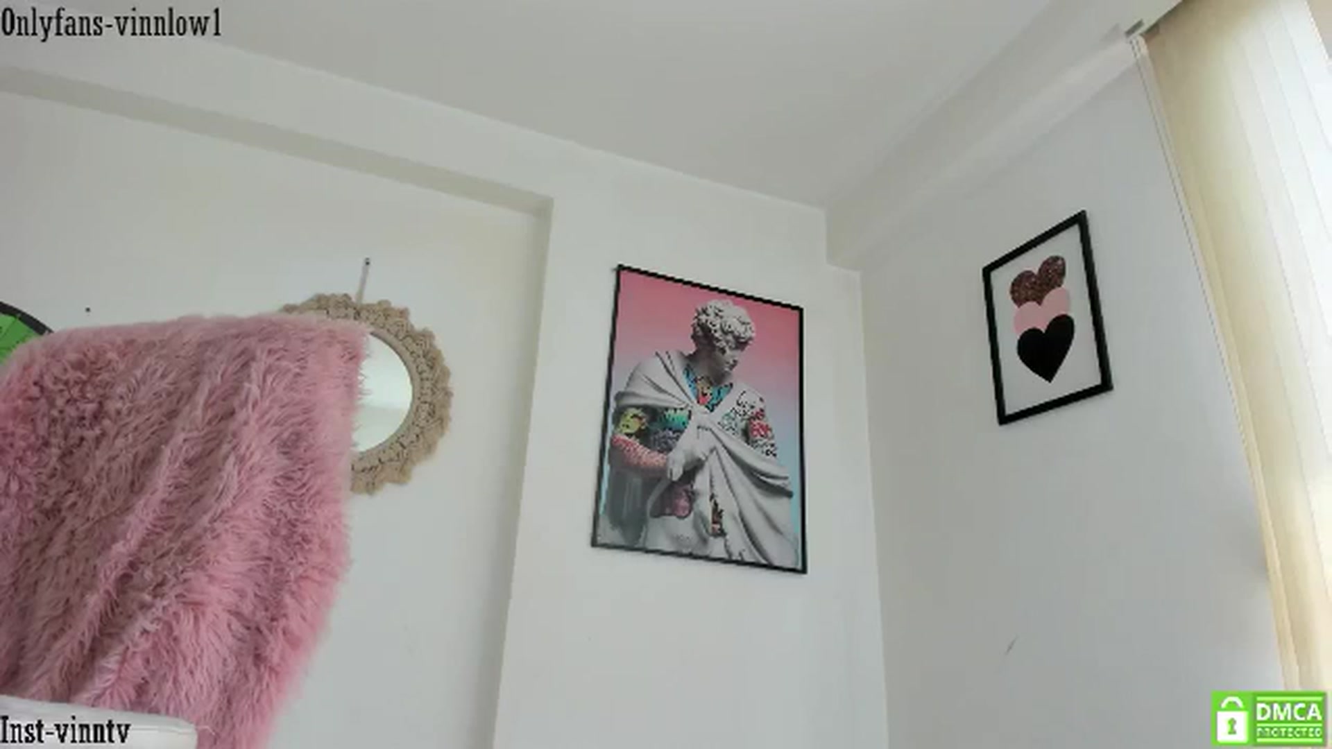 Gallery image thumbnail from Vinnlow's myfreecams stream on, 05/18/2024, 16:31 image 11 of 20