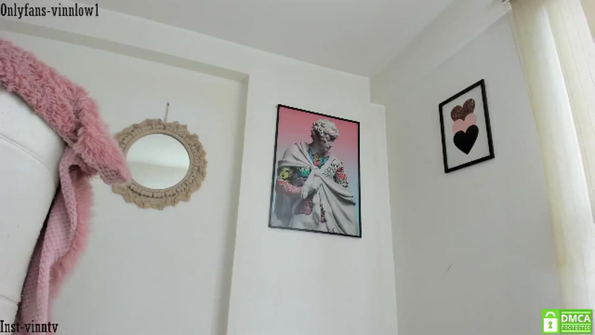 Gallery image thumbnail from Vinnlow's myfreecams stream on, 05/18/2024, 19:43 image 18 of 20