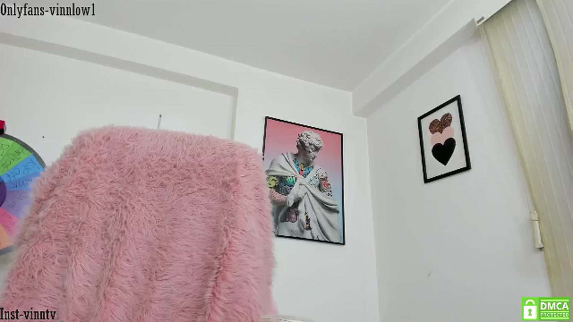 Gallery image thumbnail from Vinnlow's myfreecams stream on, 05/28/2024, 23:58 image 18 of 20