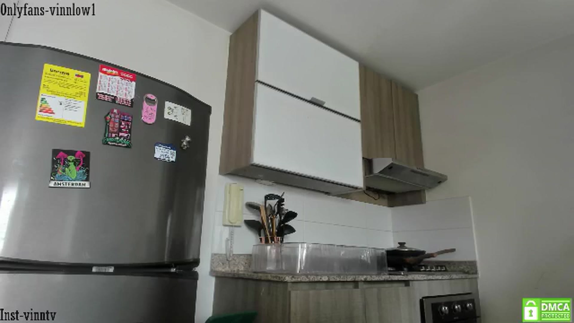Gallery image thumbnail from Vinnlow's myfreecams stream on, 07/03/2024, 16:47 image 3 of 20