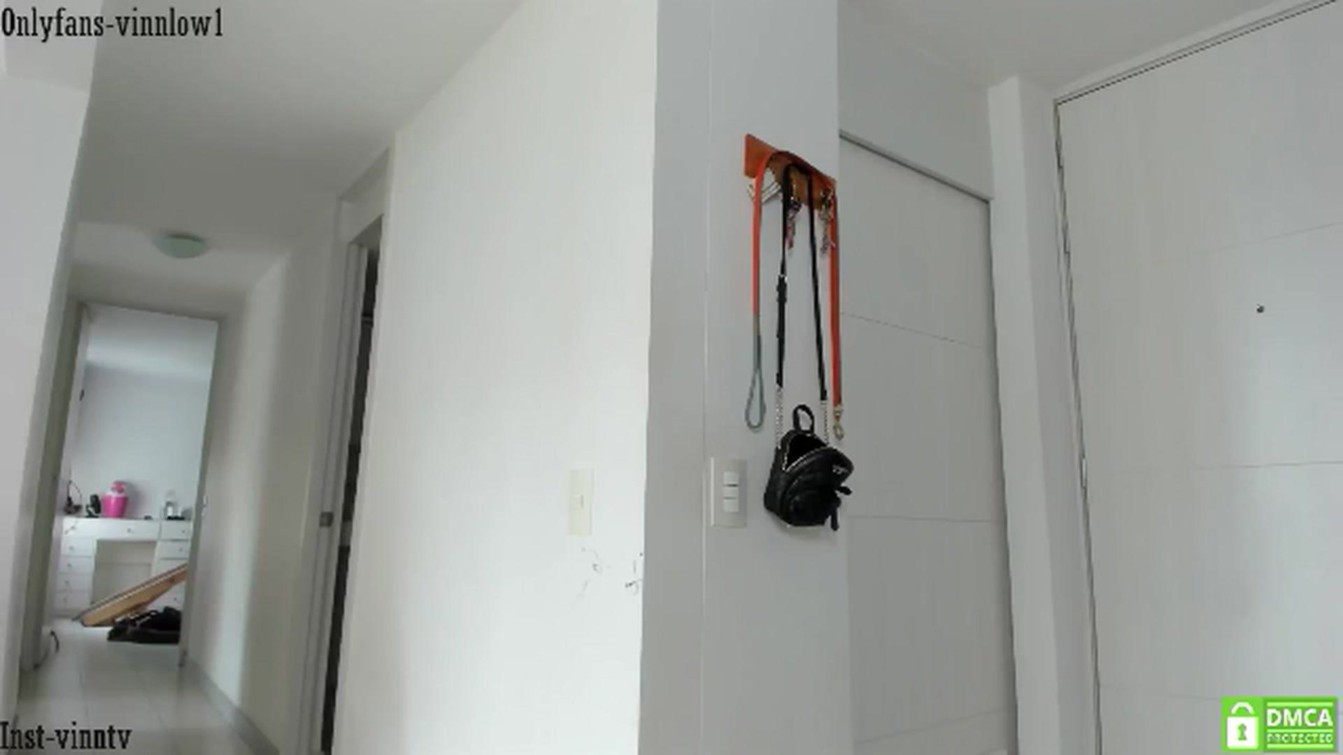 Gallery image thumbnail from Vinnlow's myfreecams stream on, 07/04/2024, 18:18 image 1 of 20