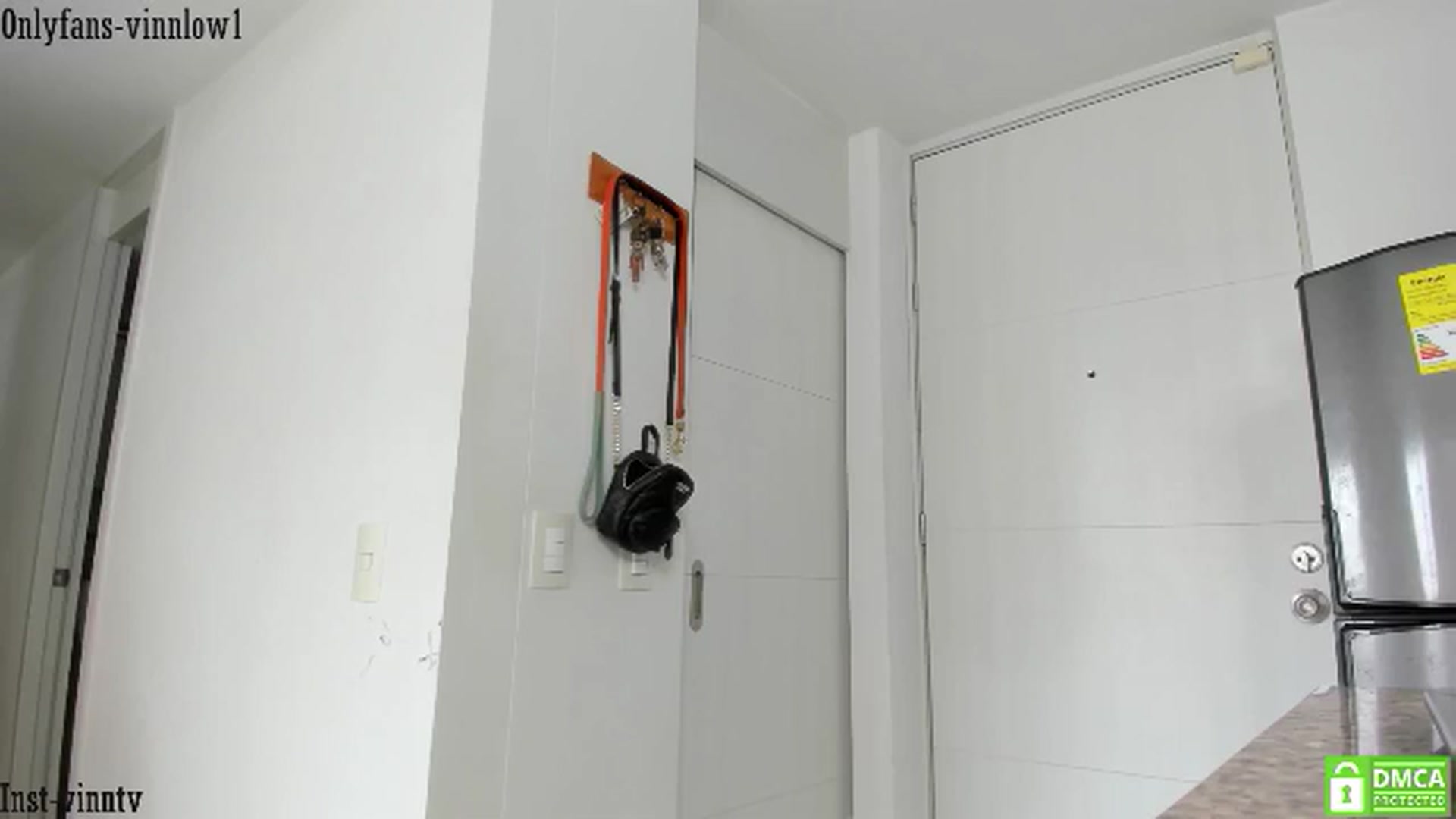 Gallery image thumbnail from Vinnlow's myfreecams stream on, 07/05/2024, 17:09 image 10 of 20