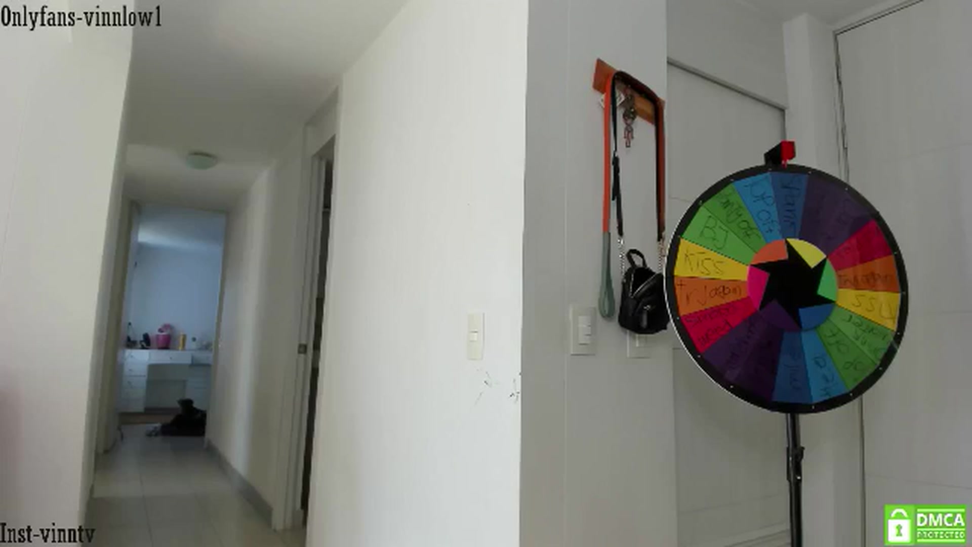 Gallery image thumbnail from Vinnlow's myfreecams stream on, 07/08/2024, 22:04 image 8 of 20