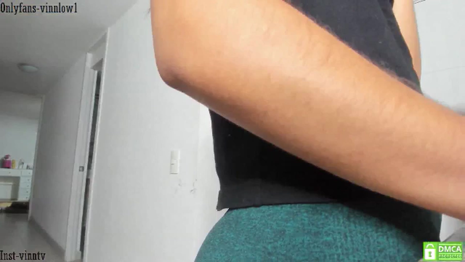 Gallery image thumbnail from Vinnlow's myfreecams stream on, 07/09/2024, 01:44 image 8 of 20