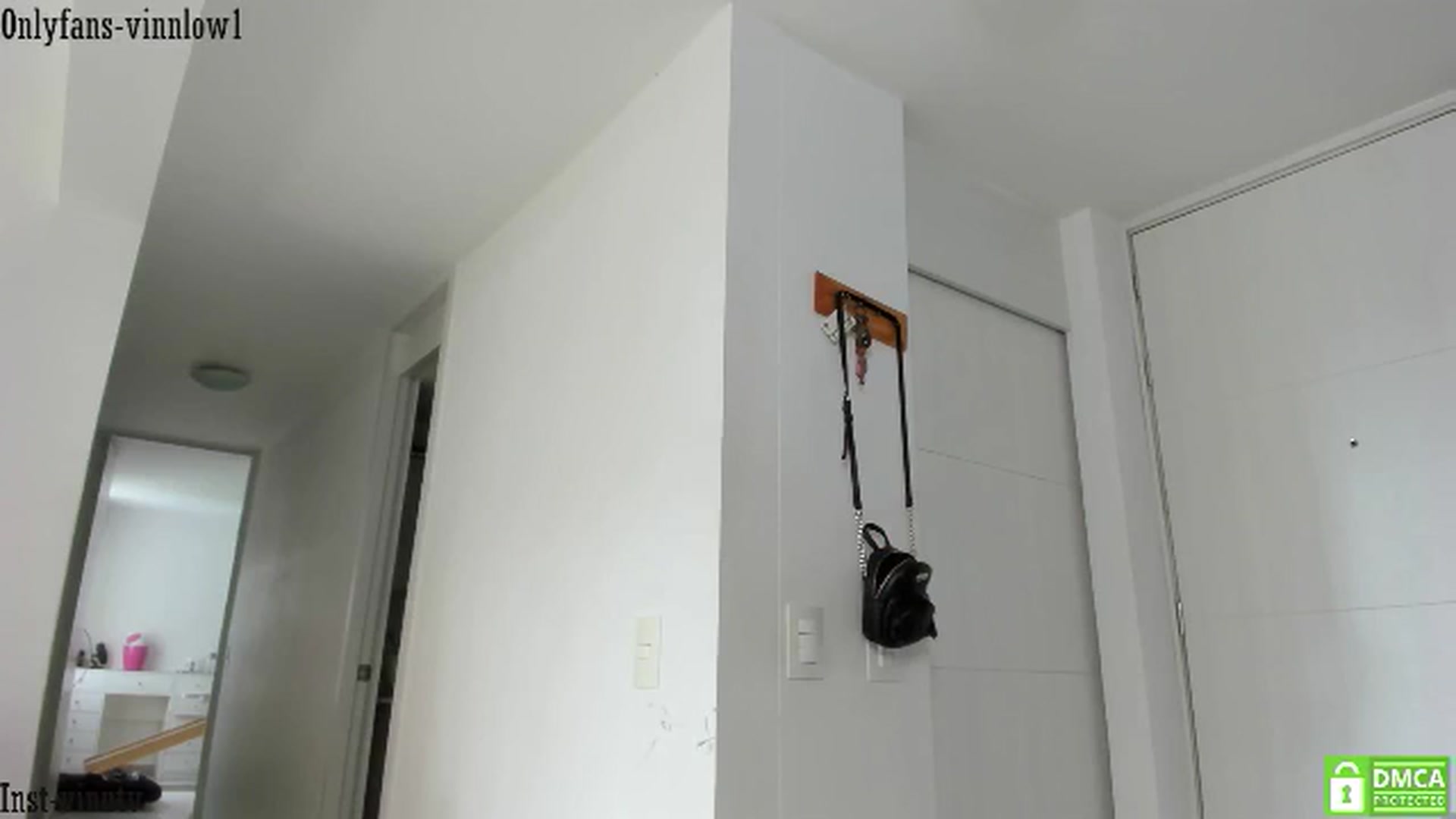 Gallery image thumbnail from Vinnlow's myfreecams stream on, 07/09/2024, 19:05 image 20 of 20