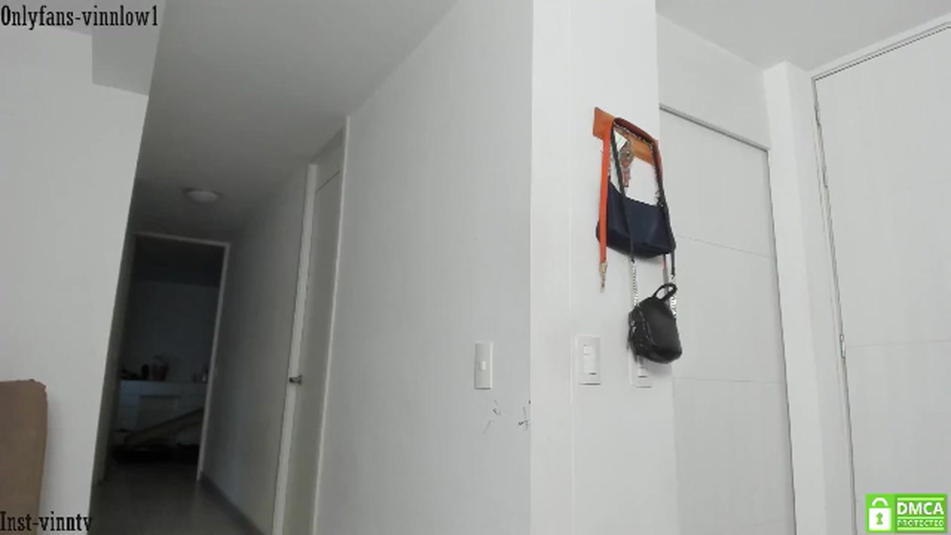 Gallery image thumbnail from Vinnlow's myfreecams stream on, 07/15/2024, 23:37 image 6 of 20