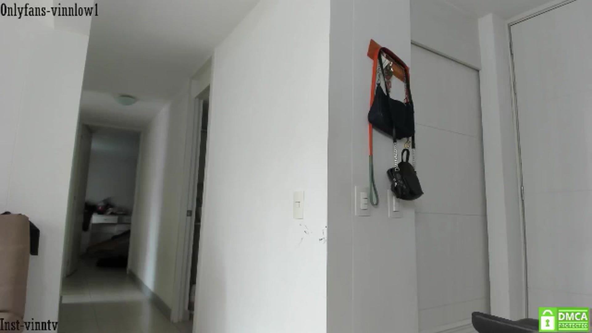 Gallery image thumbnail from Vinnlow's myfreecams stream on, 07/19/2024, 14:27 image 12 of 20