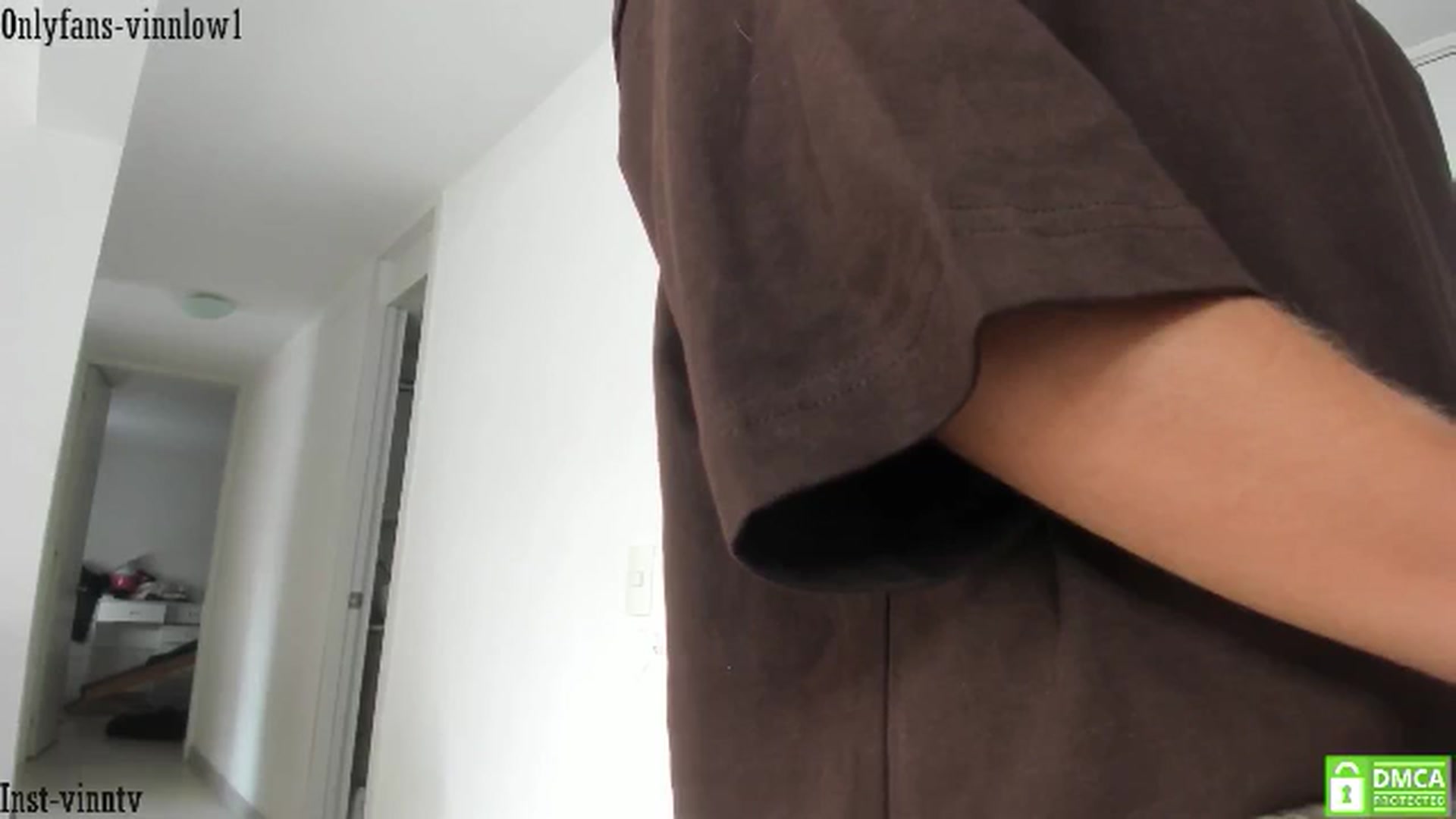 Gallery image thumbnail from Vinnlow's myfreecams stream on, 07/19/2024, 14:27 image 3 of 20