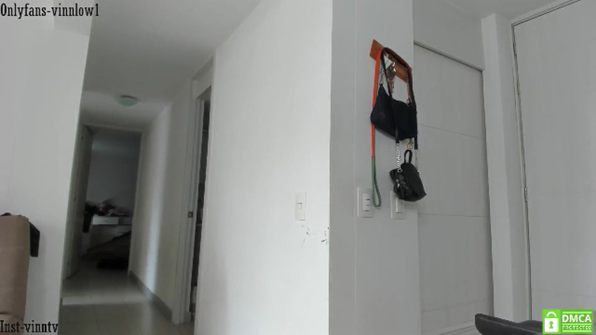 Gallery image thumbnail from Vinnlow's myfreecams stream on, 07/19/2024, 14:27 image 11 of 20