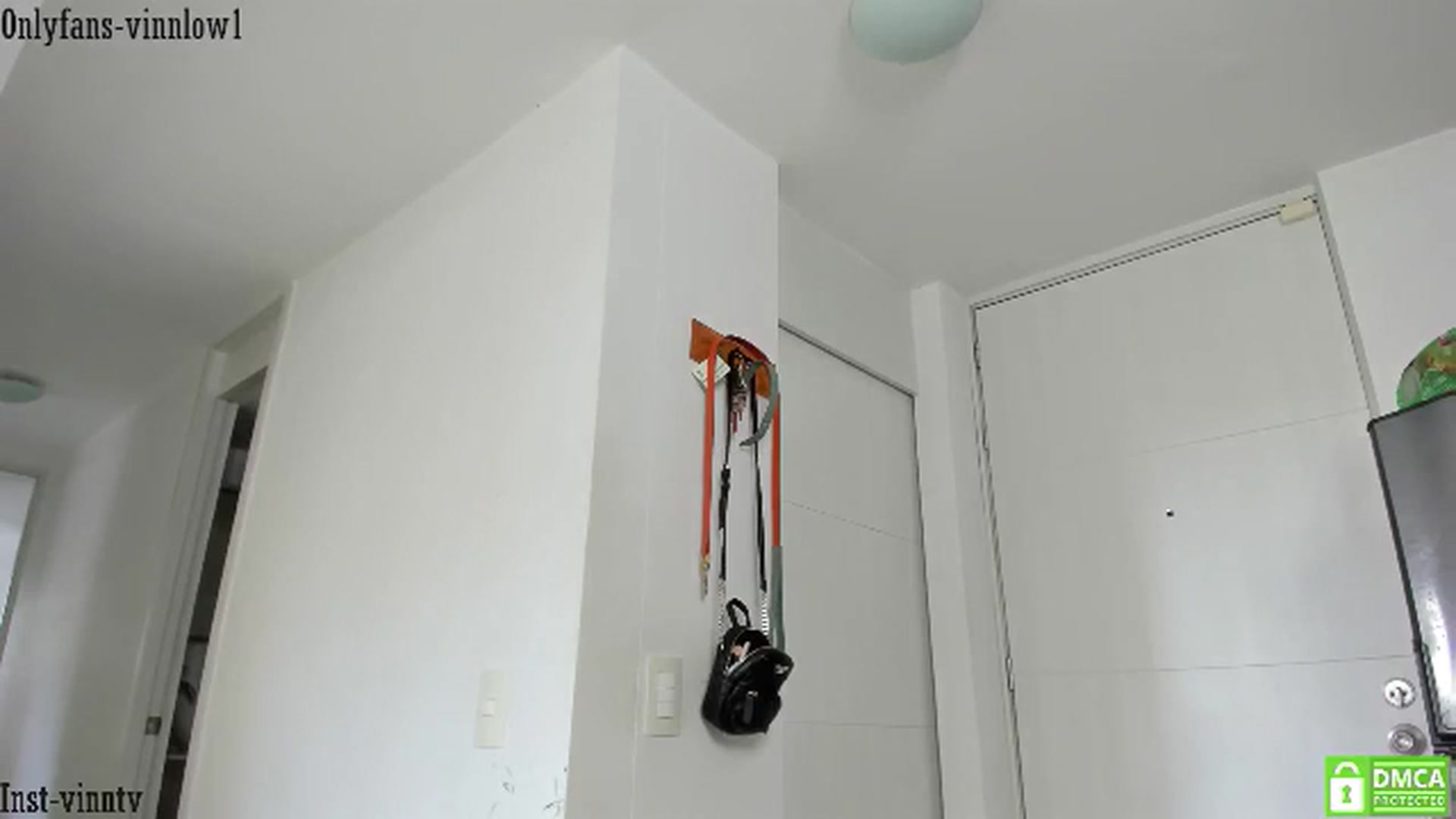 Gallery image thumbnail from Vinnlow's myfreecams stream on, 07/27/2024, 19:05 image 3 of 20