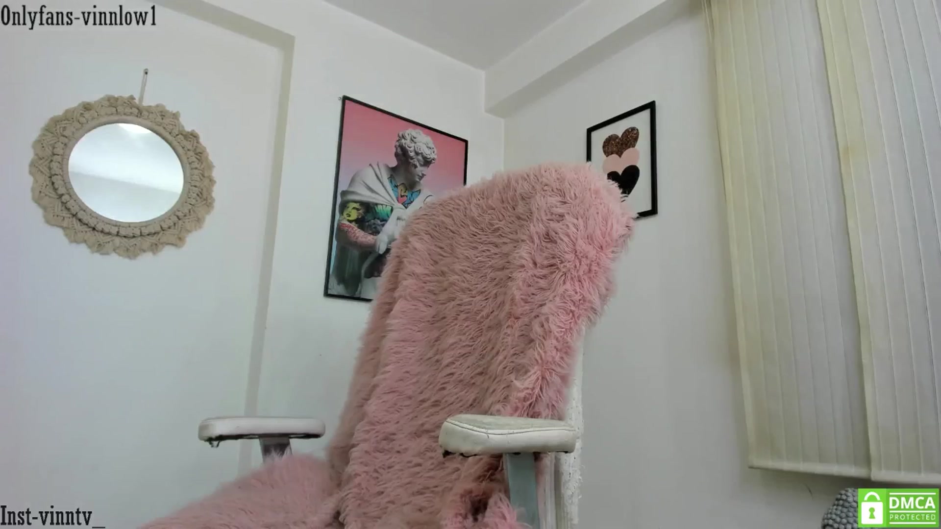 Gallery image thumbnail from Vinnlow's myfreecams stream on, 08/07/2024, 09:04 image 14 of 20