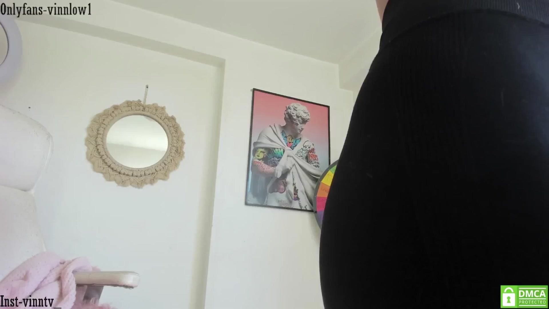 Gallery image thumbnail from Vinnlow's myfreecams stream on, 08/17/2024, 21:41 image 2 of 20
