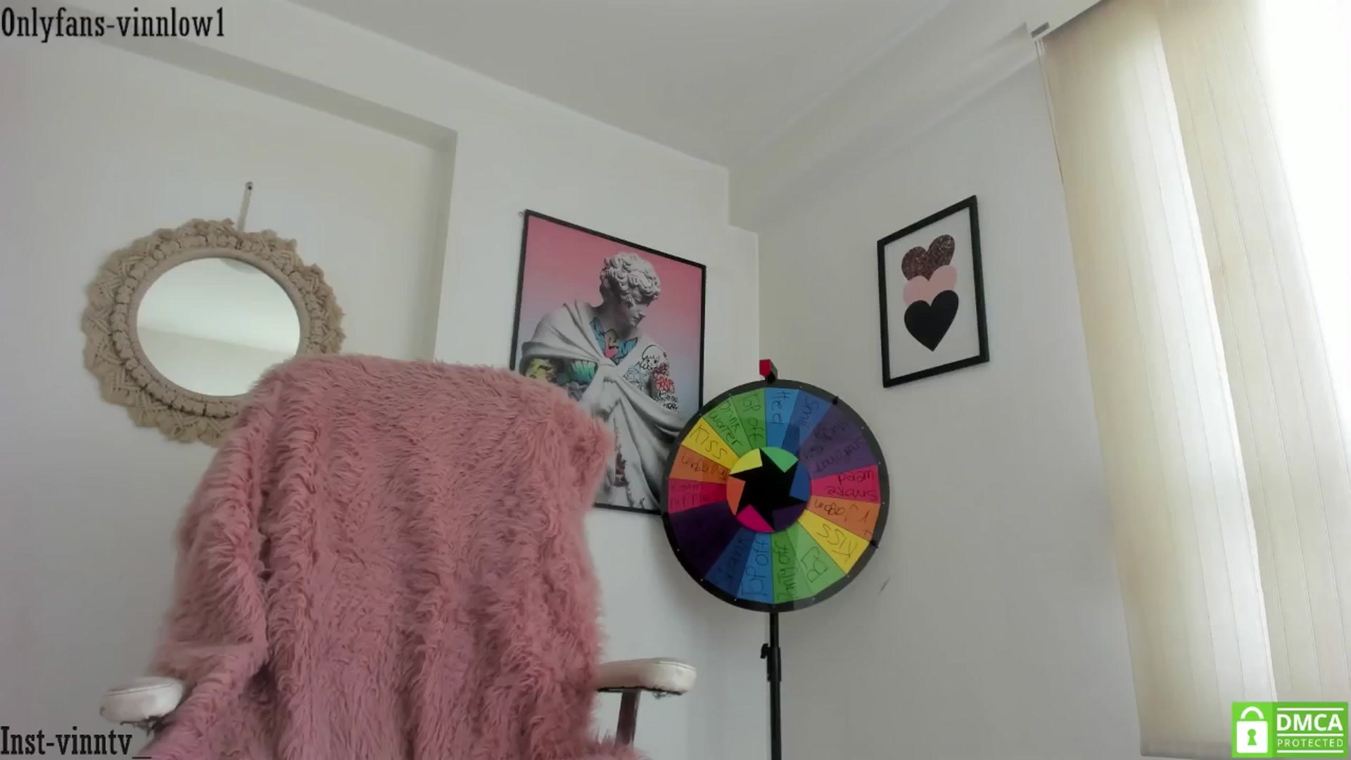Gallery image thumbnail from Vinnlow's myfreecams stream on, 08/24/2024, 17:22 image 3 of 20
