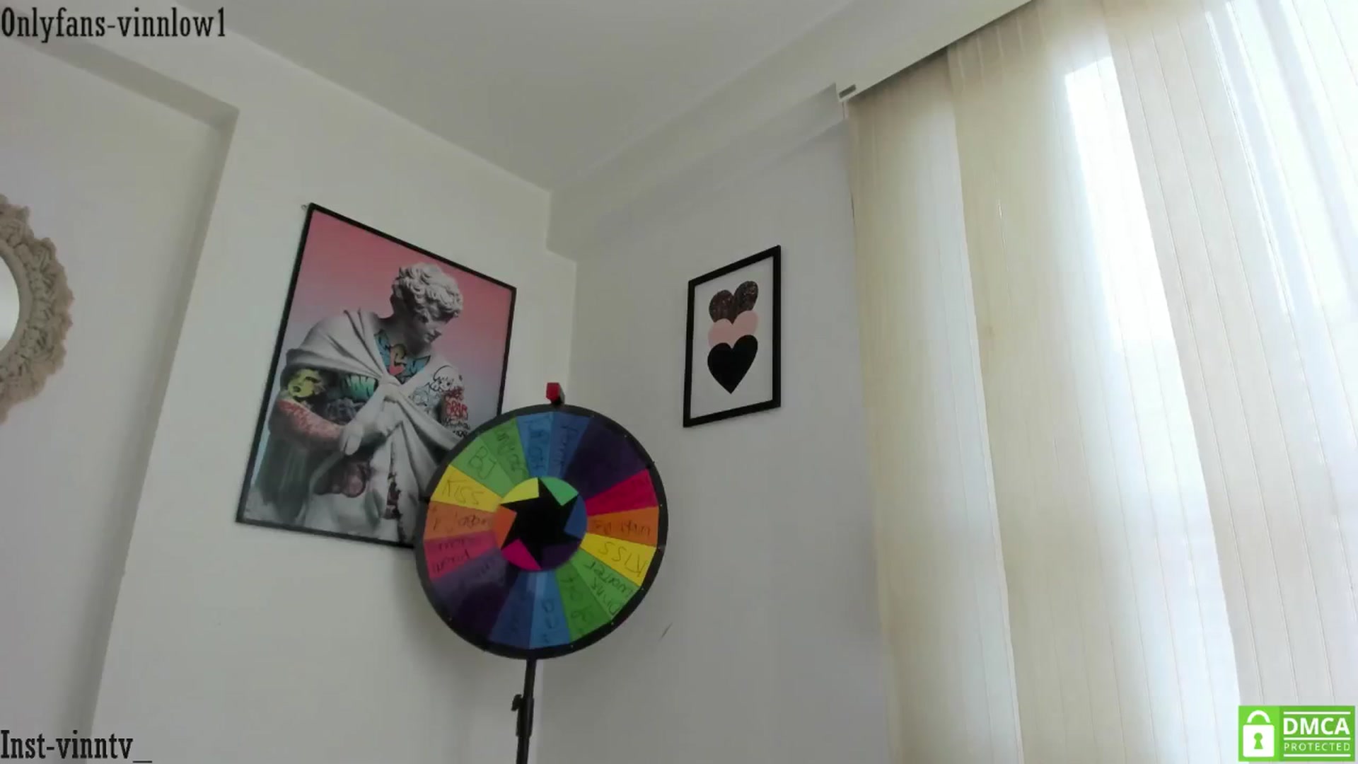 Gallery image thumbnail from Vinnlow's myfreecams stream on, 09/02/2024, 19:20 image 15 of 20
