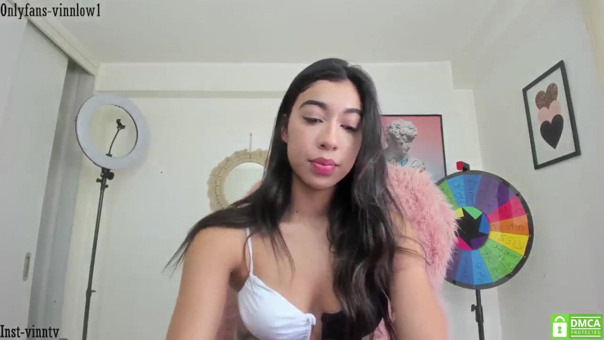 Gallery image thumbnail from Vinnlow's myfreecams stream on, 09/02/2024, 21:55 image 10 of 20