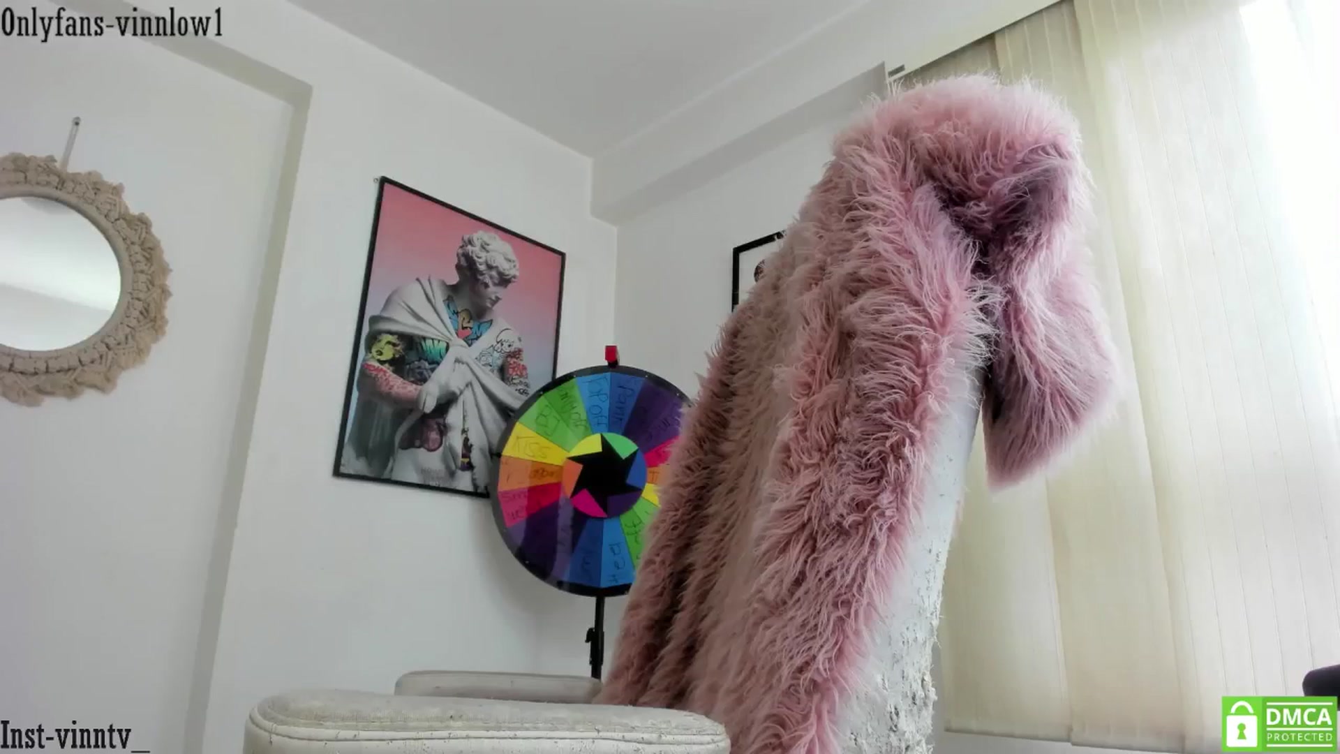Gallery image thumbnail from Vinnlow's myfreecams stream on, 09/04/2024, 12:53 image 5 of 20