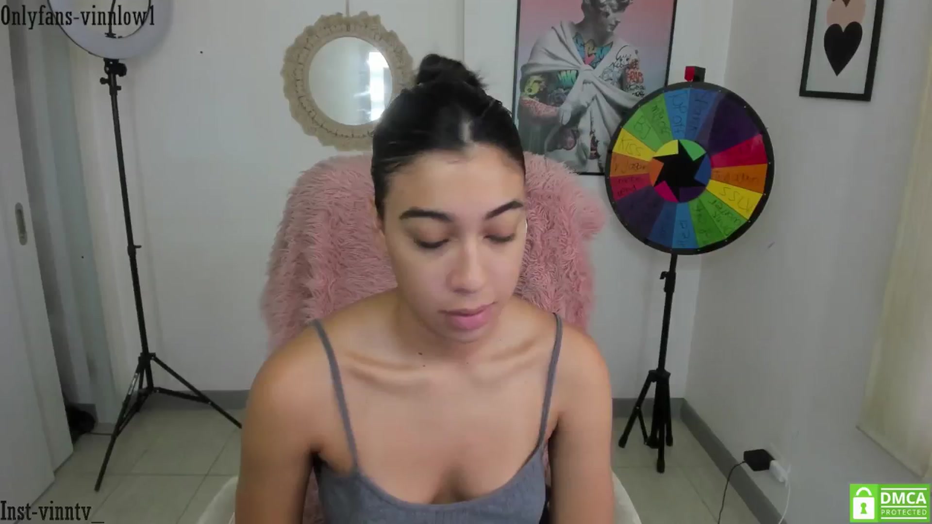 Gallery image thumbnail from Vinnlow's myfreecams stream on, 09/04/2024, 12:53 image 17 of 20