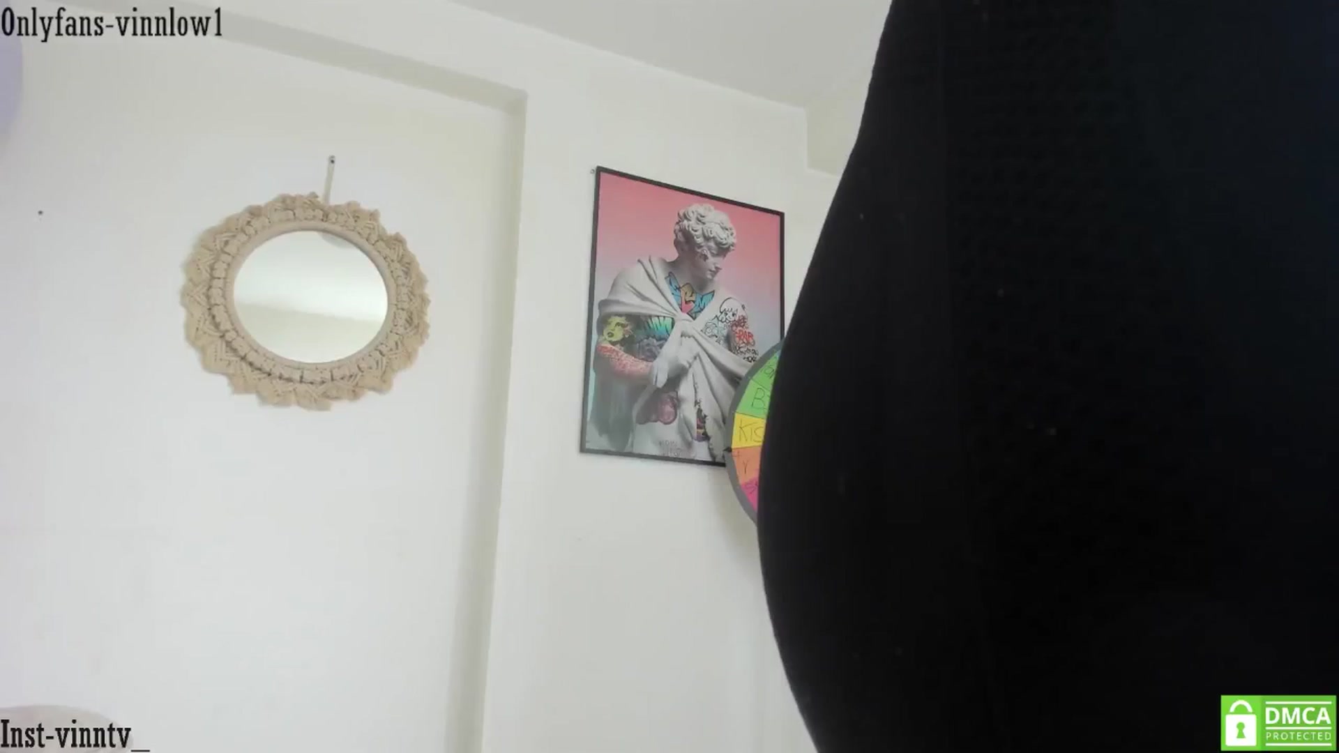 Gallery image thumbnail from Vinnlow's myfreecams stream on, 09/04/2024, 14:38 image 17 of 20