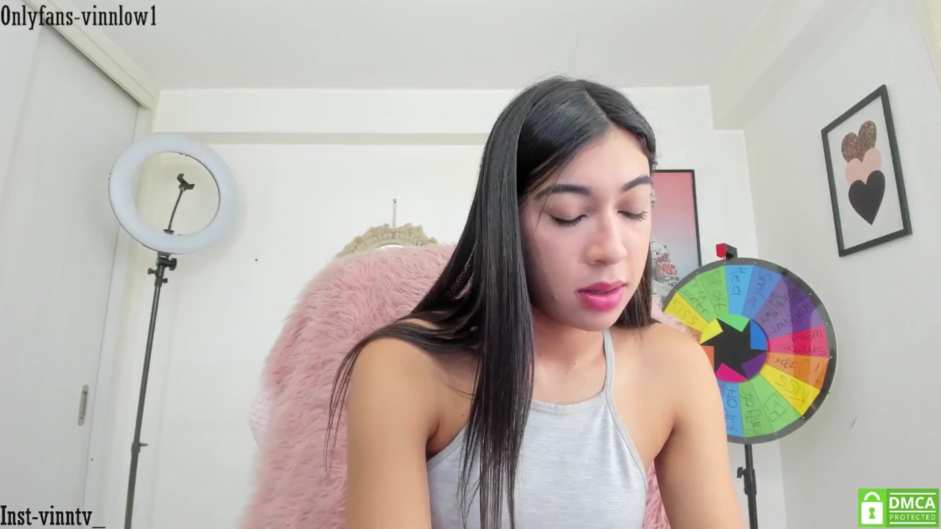 Gallery image thumbnail from Vinnlow's myfreecams stream on, 09/09/2024, 21:22 image 12 of 20