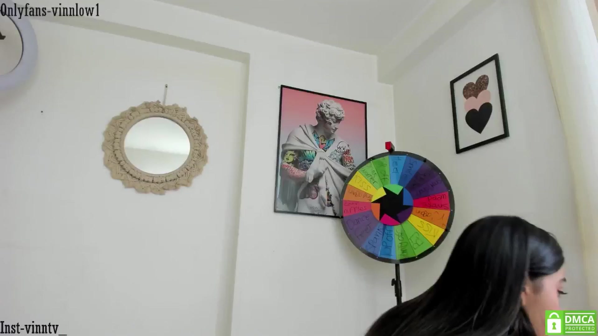 Gallery image thumbnail from Vinnlow's myfreecams stream on, 09/09/2024, 22:31 image 19 of 20