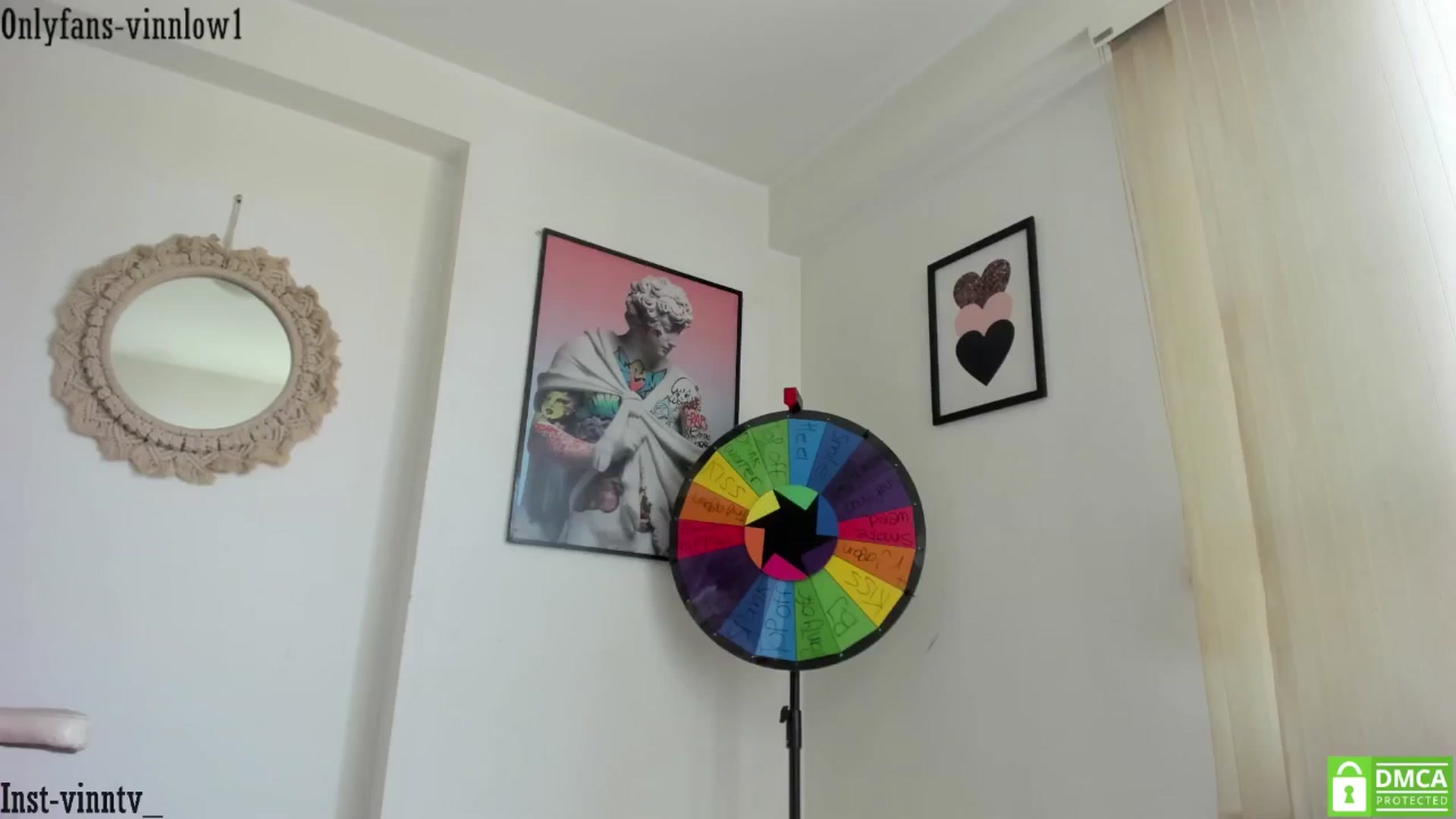 Gallery image thumbnail from Vinnlow's myfreecams stream on, 09/11/2024, 19:58 image 16 of 20