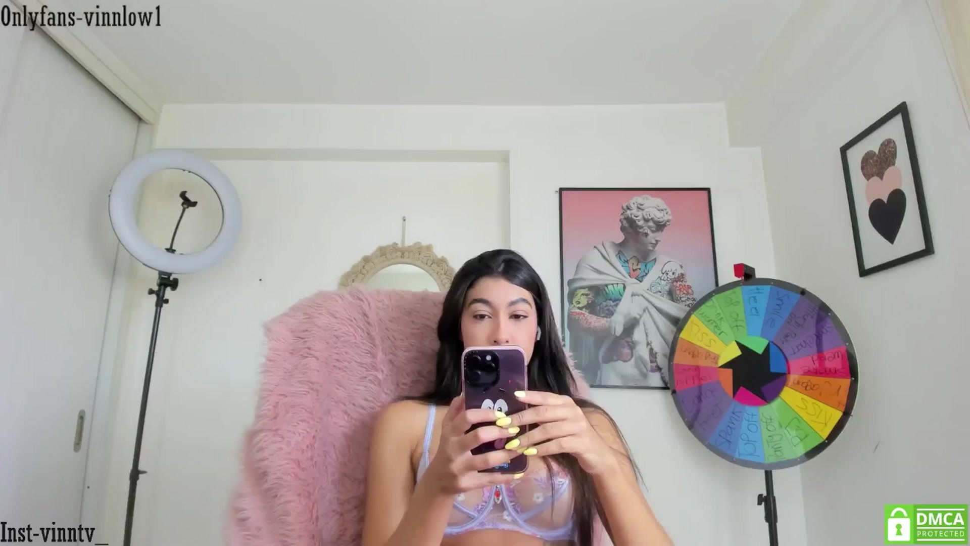 Gallery image thumbnail from Vinnlow's myfreecams stream on, 09/11/2024, 19:58 image 6 of 20