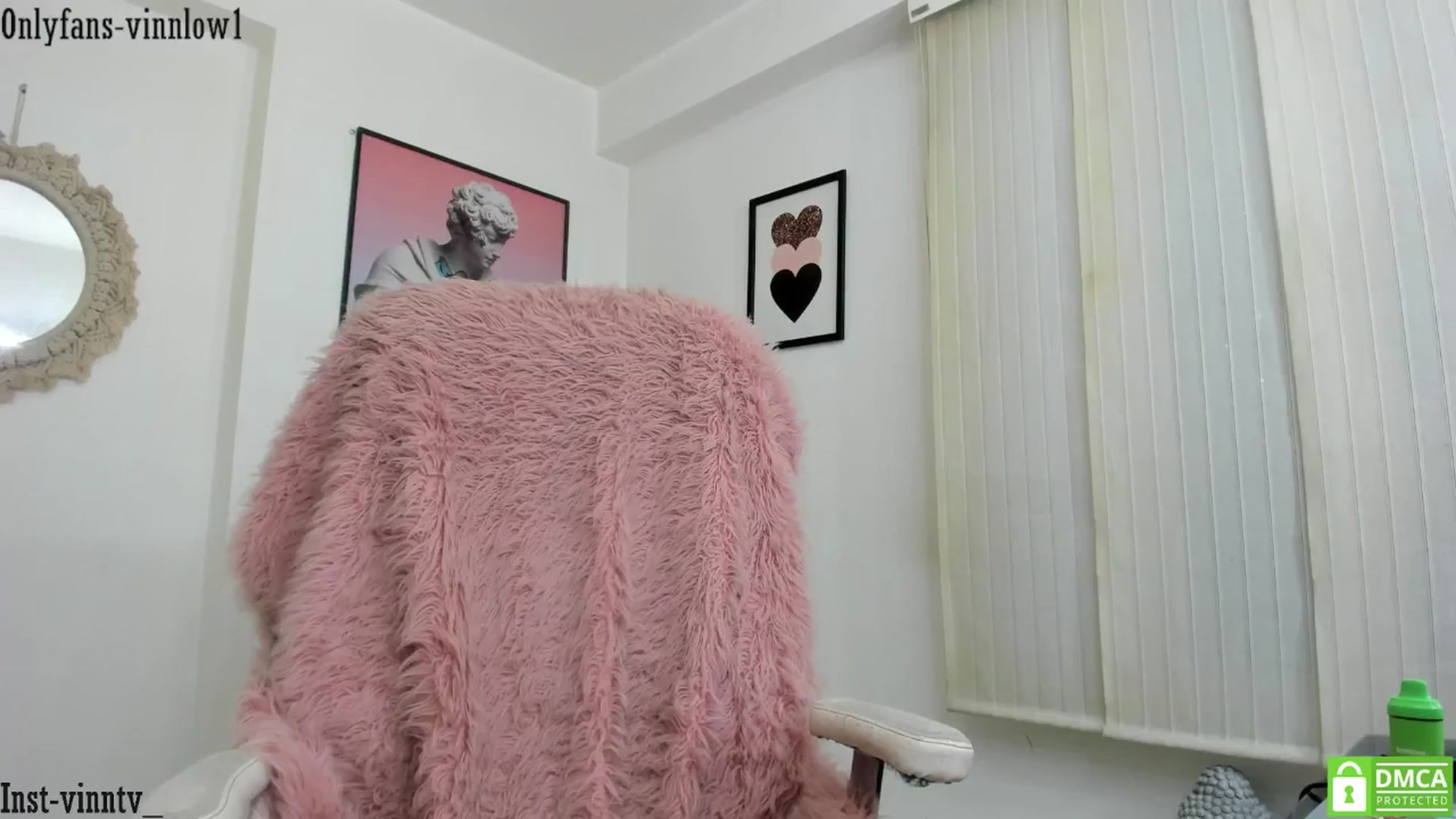 Gallery image thumbnail from Vinnlow's myfreecams stream on, 09/25/2024, 24:19 image 8 of 20