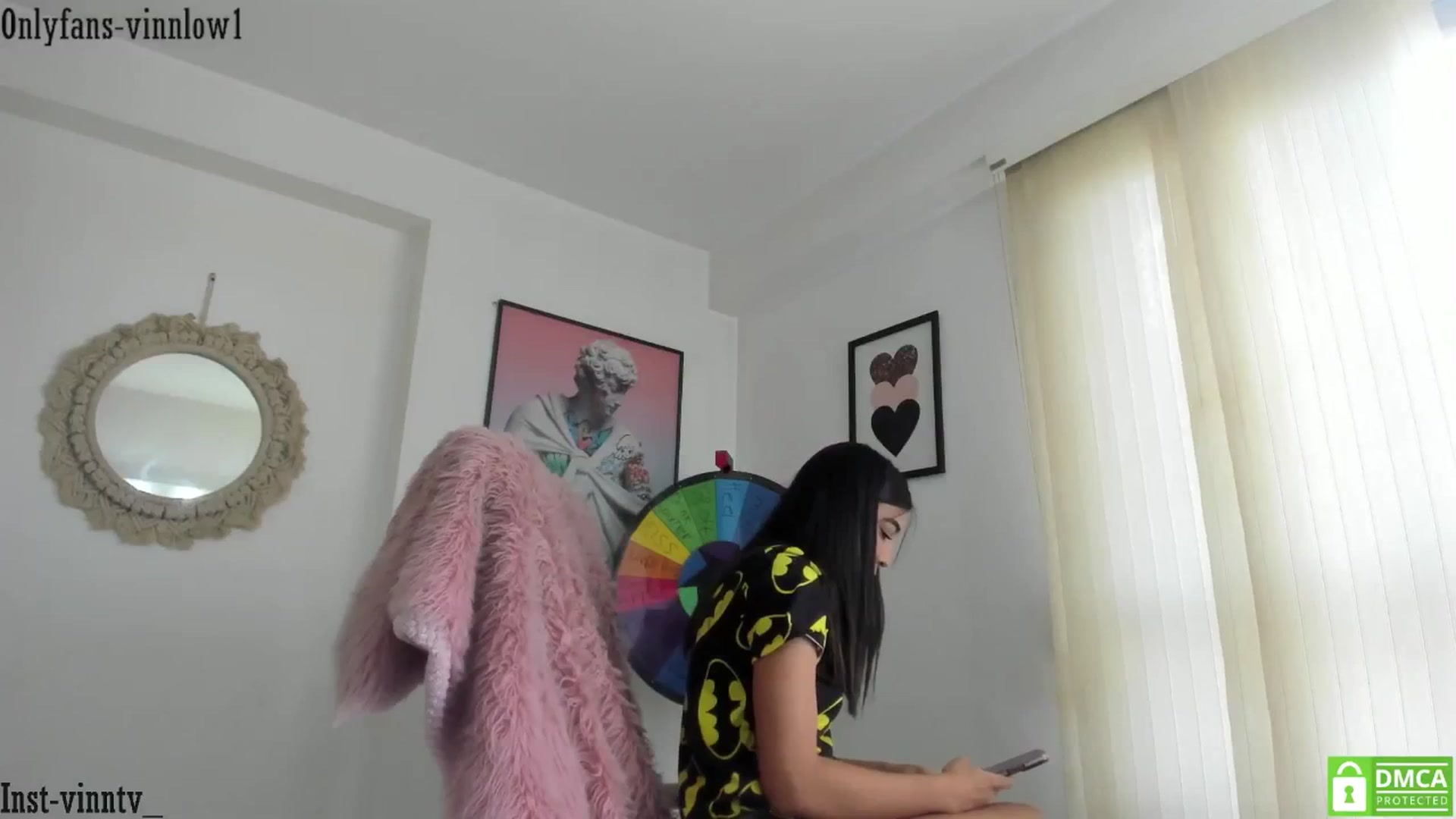 Gallery image thumbnail from Vinnlow's myfreecams stream on, 09/26/2024, 19:35 image 4 of 20