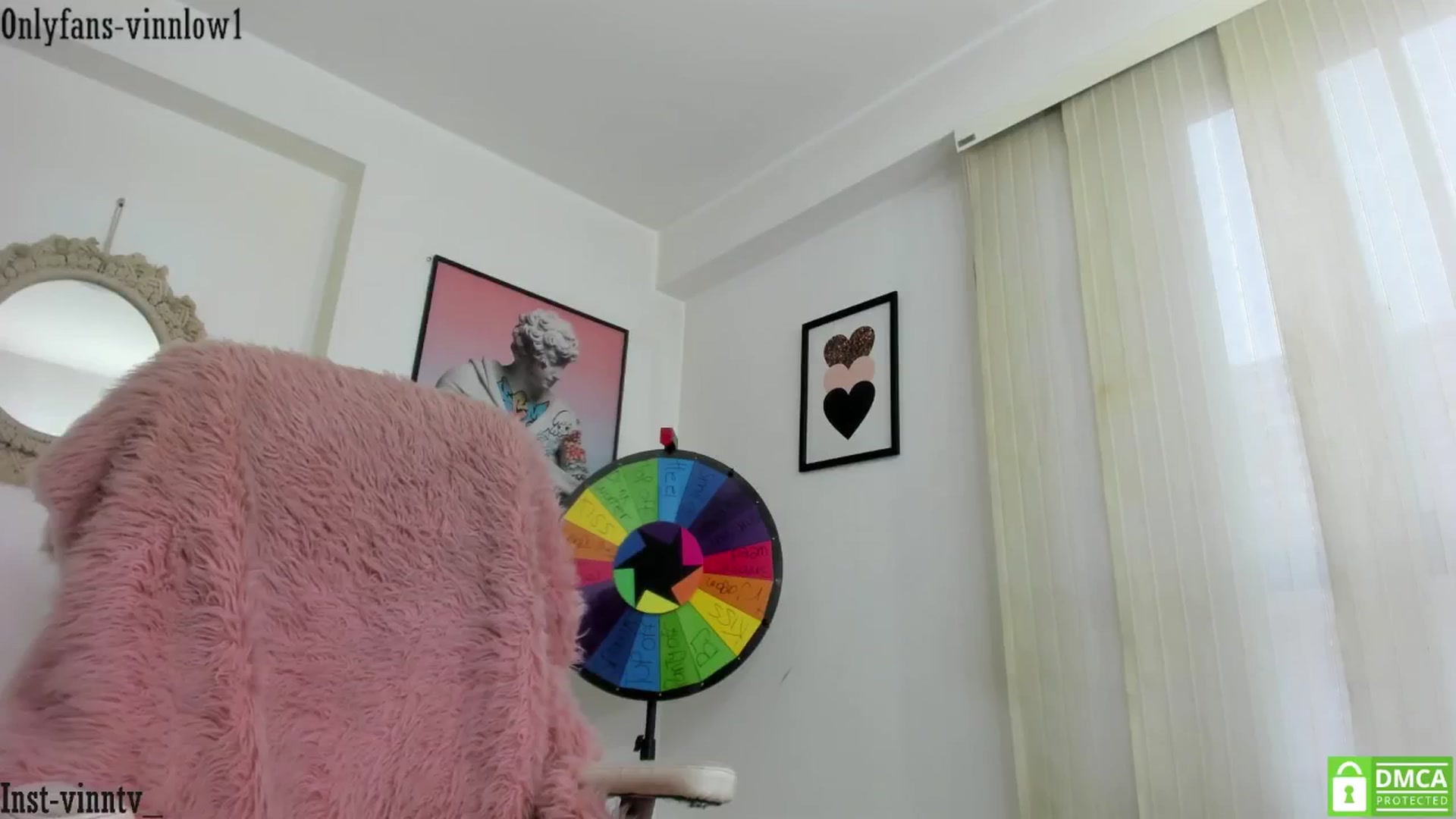 Gallery image thumbnail from Vinnlow's myfreecams stream on, 09/27/2024, 22:46 image 15 of 20