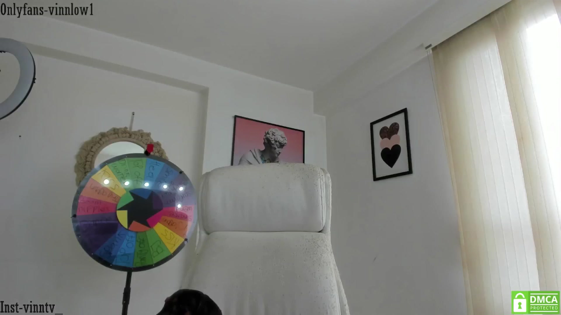 Gallery image thumbnail from Vinnlow's myfreecams stream on, 10/22/2024, 16:10 image 17 of 20