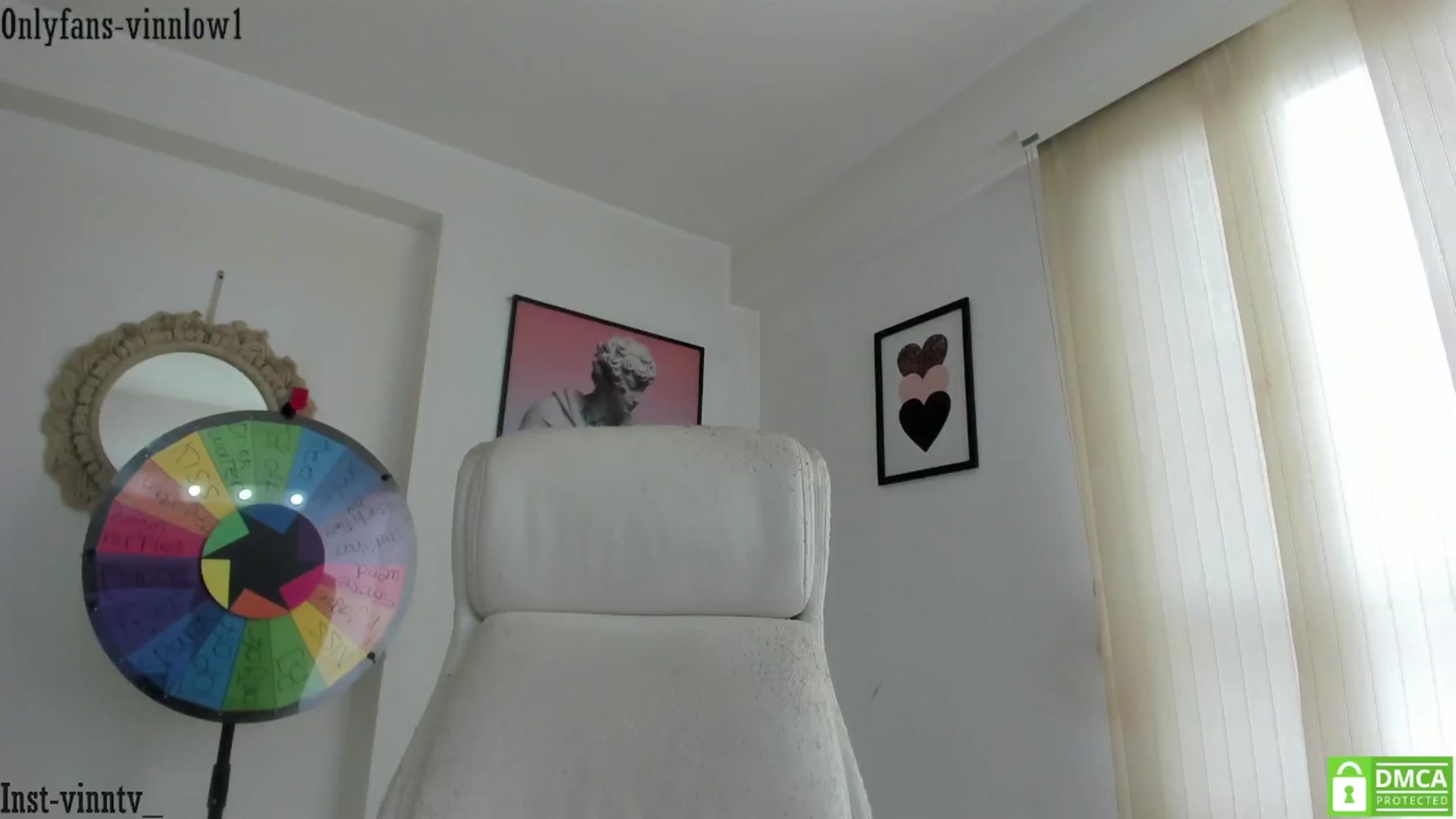 Gallery image thumbnail from Vinnlow's myfreecams stream on, 10/22/2024, 16:10 image 1 of 20