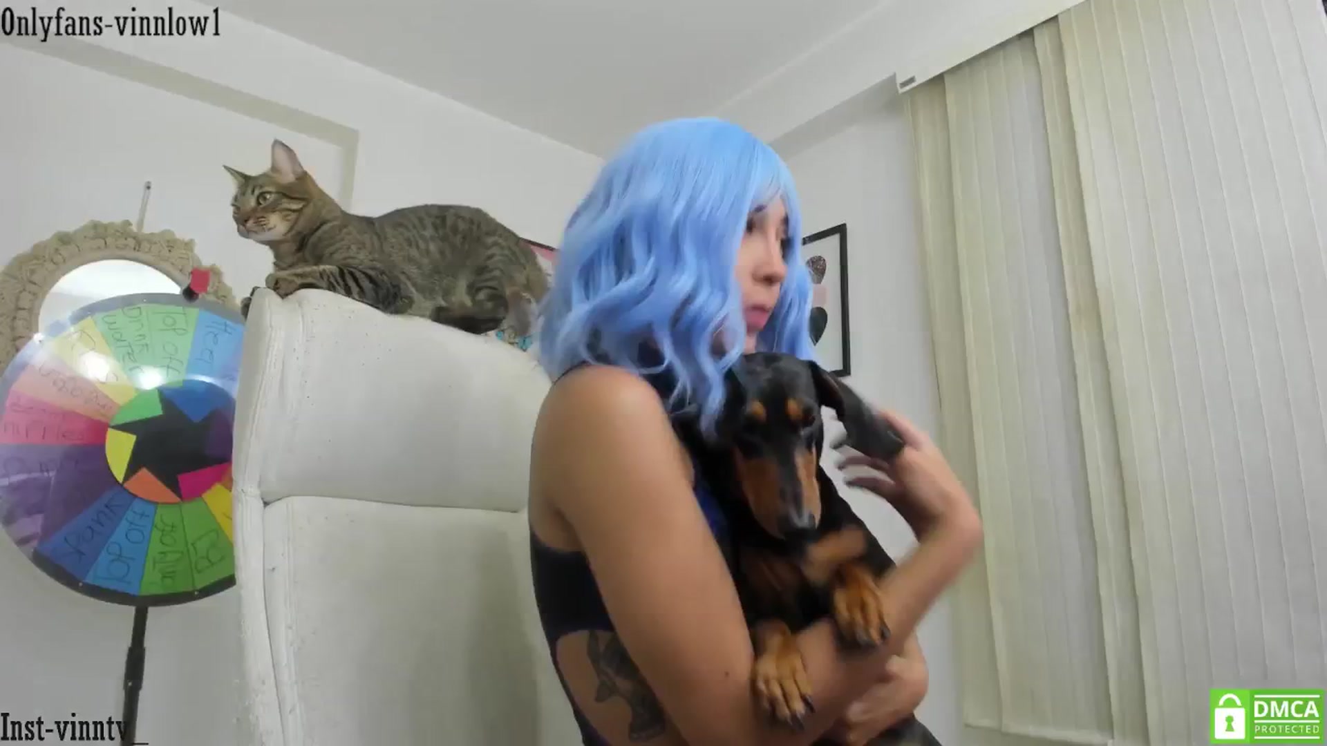Gallery image thumbnail from Vinnlow's myfreecams stream on, 10/22/2024, 23:23 image 4 of 20