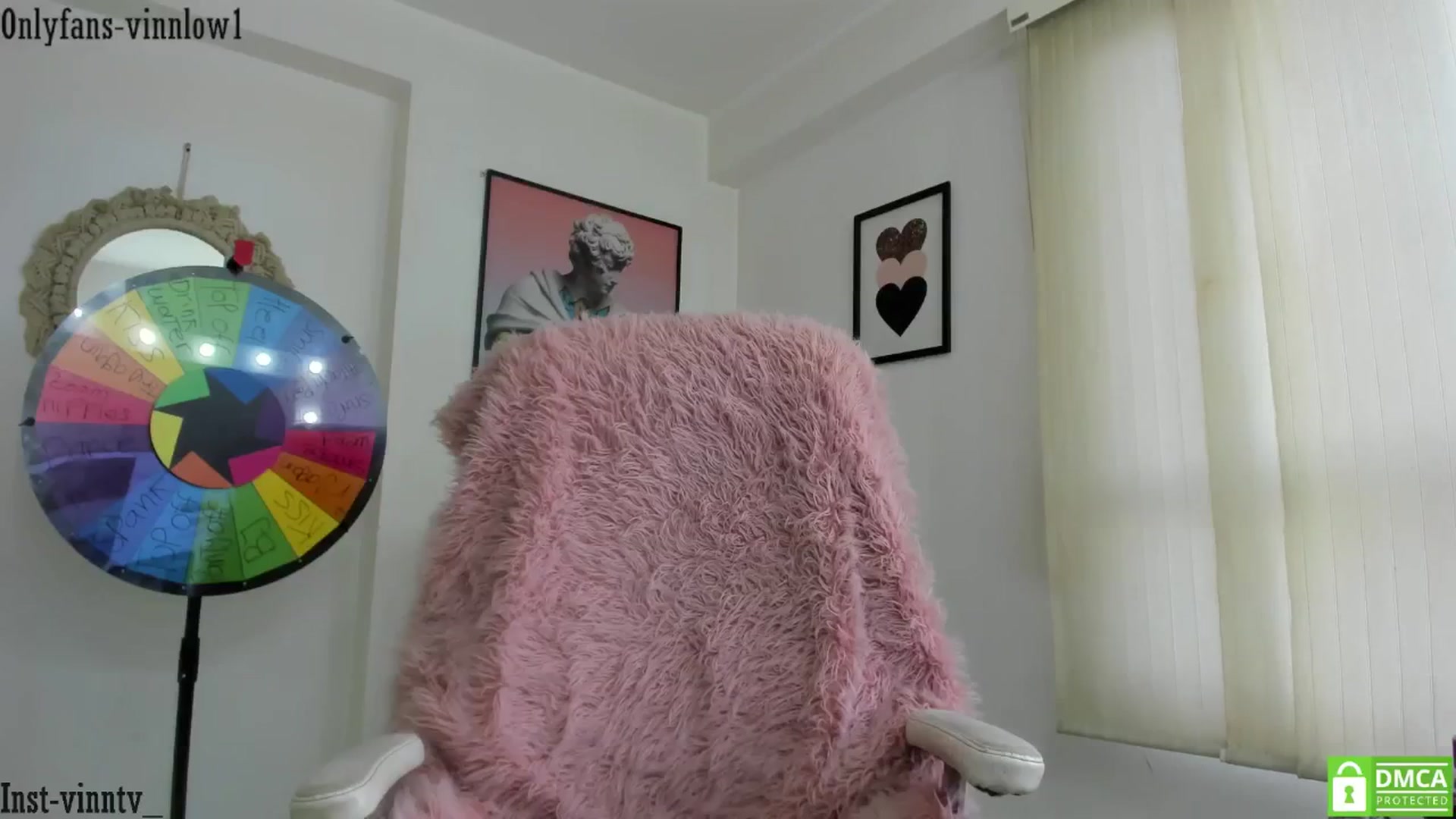 Gallery image thumbnail from Vinnlow's myfreecams stream on, 10/23/2024, 23:06 image 8 of 20
