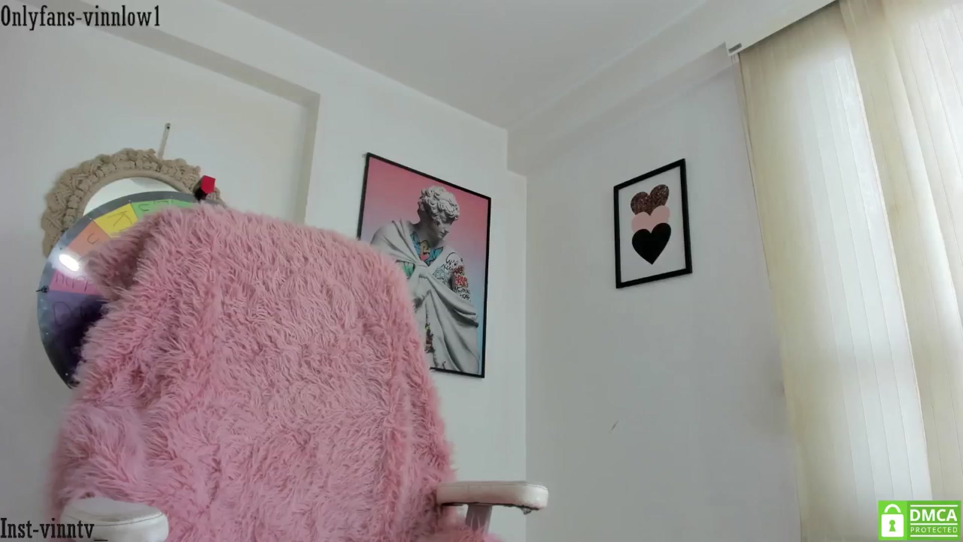 Gallery image thumbnail from Vinnlow's myfreecams stream on, 10/23/2024, 23:06 image 2 of 20