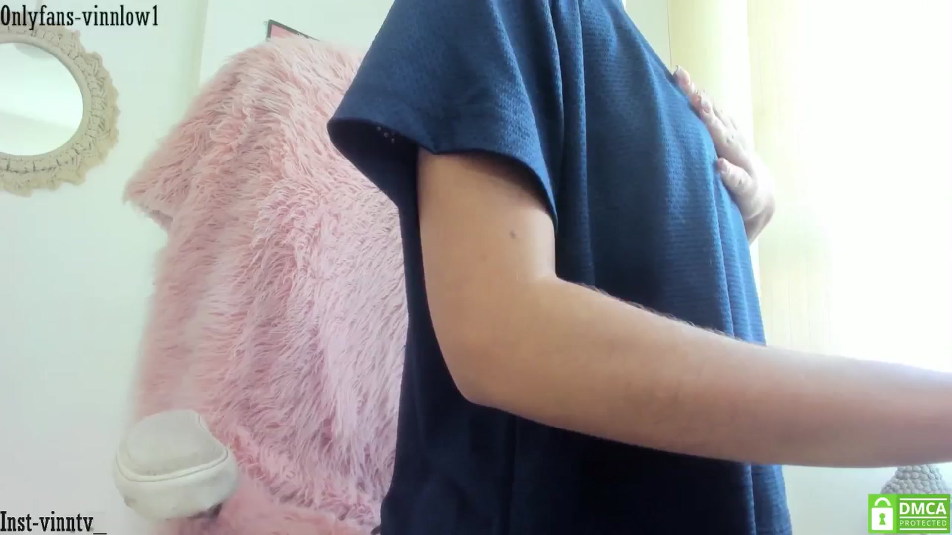 Gallery image thumbnail from Vinnlow's myfreecams stream on, 11/12/2024, 17:04 image 9 of 20