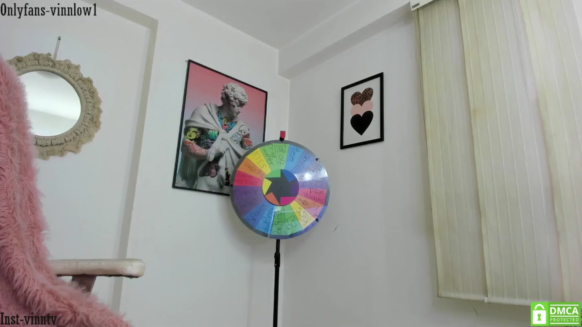 Gallery image thumbnail from Vinnlow's myfreecams stream on, 11/12/2024, 23:01 image 2 of 20