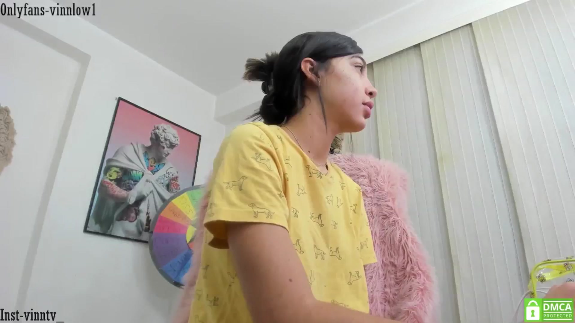 Gallery image thumbnail from Vinnlow's myfreecams stream on, 11/14/2024, 24:00 image 20 of 20