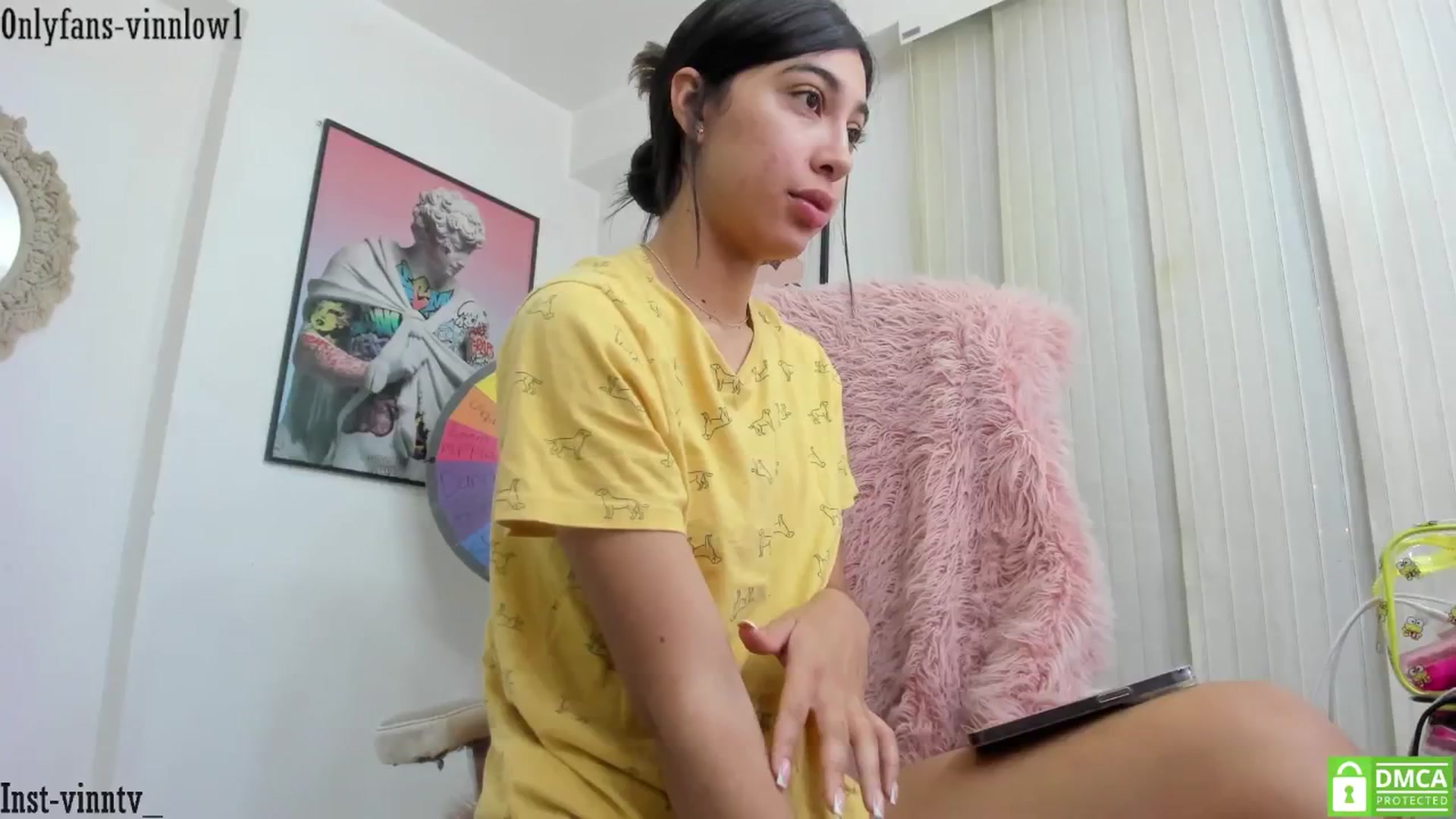 Gallery image thumbnail from Vinnlow's myfreecams stream on, 11/14/2024, 24:00 image 2 of 20