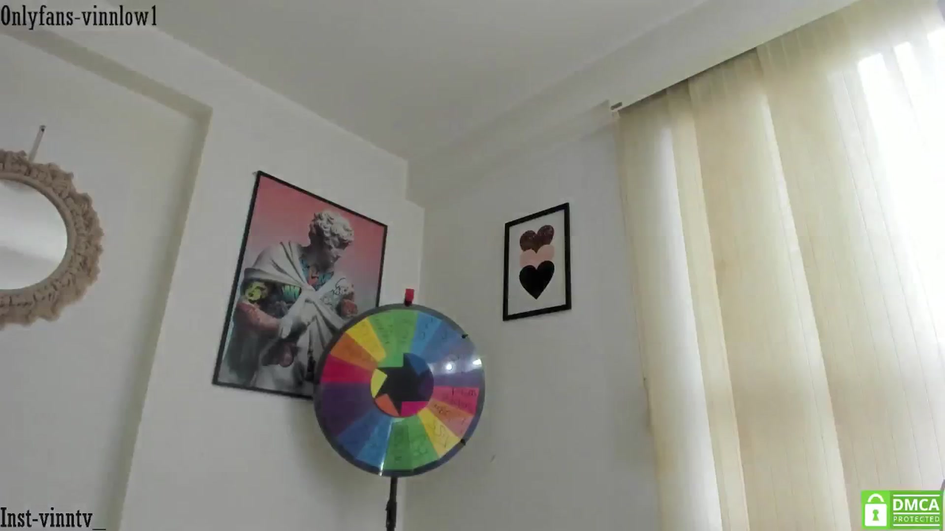 Gallery image thumbnail from Vinnlow's myfreecams stream on, 11/14/2024, 13:49 image 10 of 20