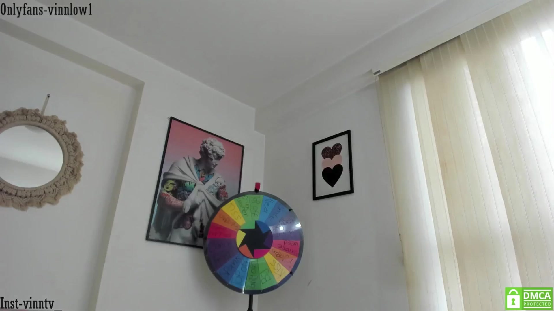 Gallery image thumbnail from Vinnlow's myfreecams stream on, 11/14/2024, 13:49 image 19 of 20