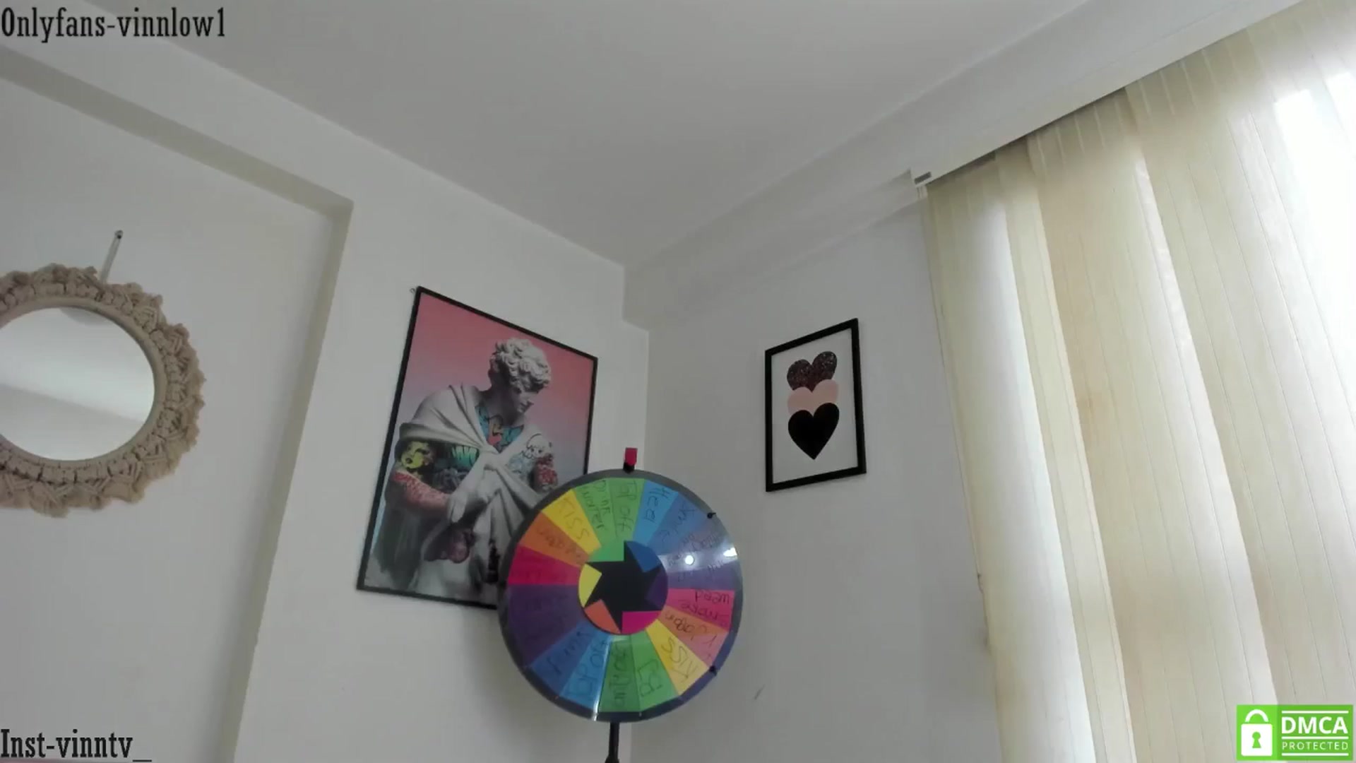 Gallery image thumbnail from Vinnlow's myfreecams stream on, 11/14/2024, 13:49 image 18 of 20