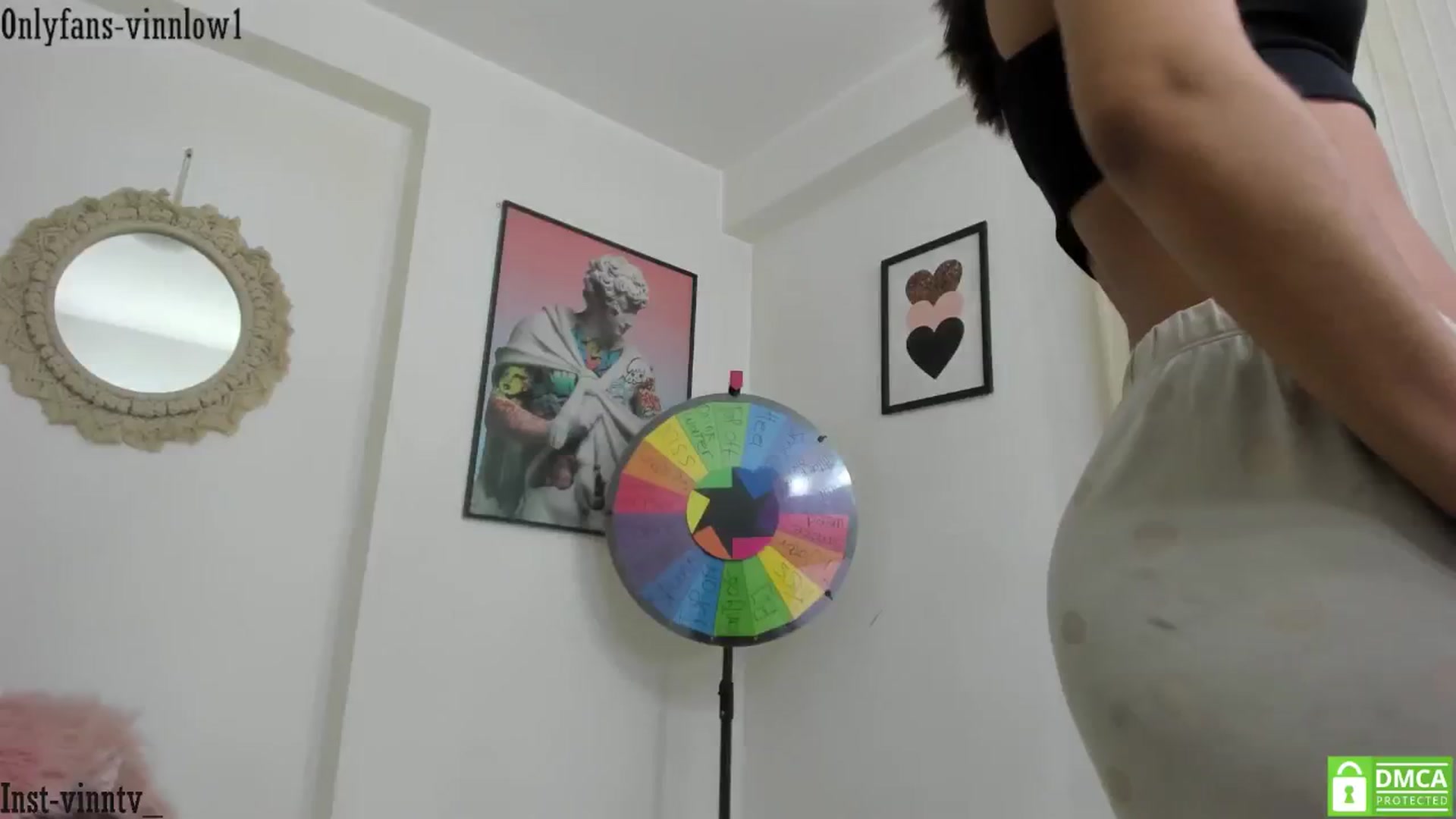 Gallery image thumbnail from Vinnlow's myfreecams stream on, 11/14/2024, 23:40 image 1 of 20