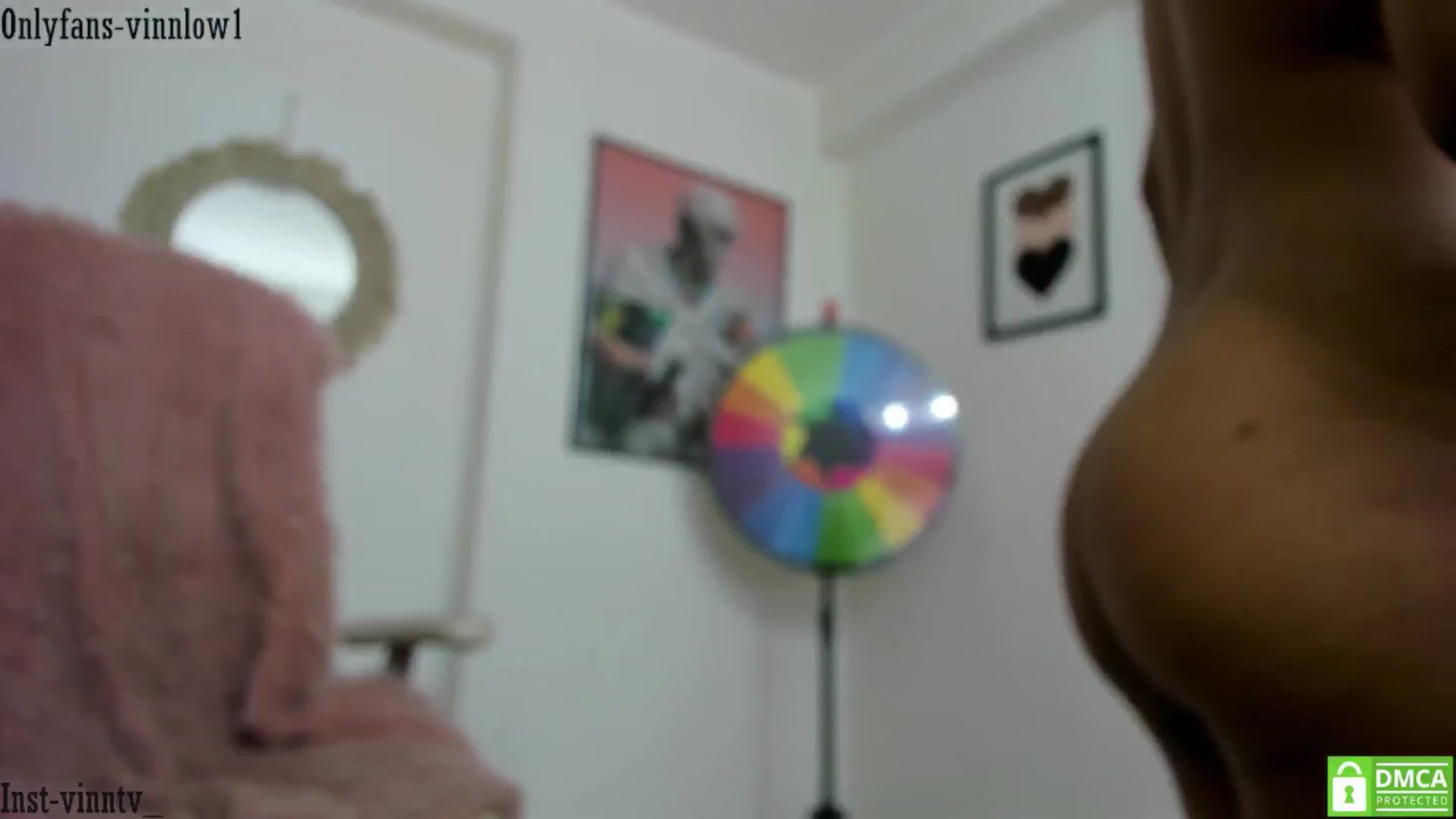 Gallery image thumbnail from Vinnlow's myfreecams stream on, 11/15/2024, 24:38 image 12 of 20