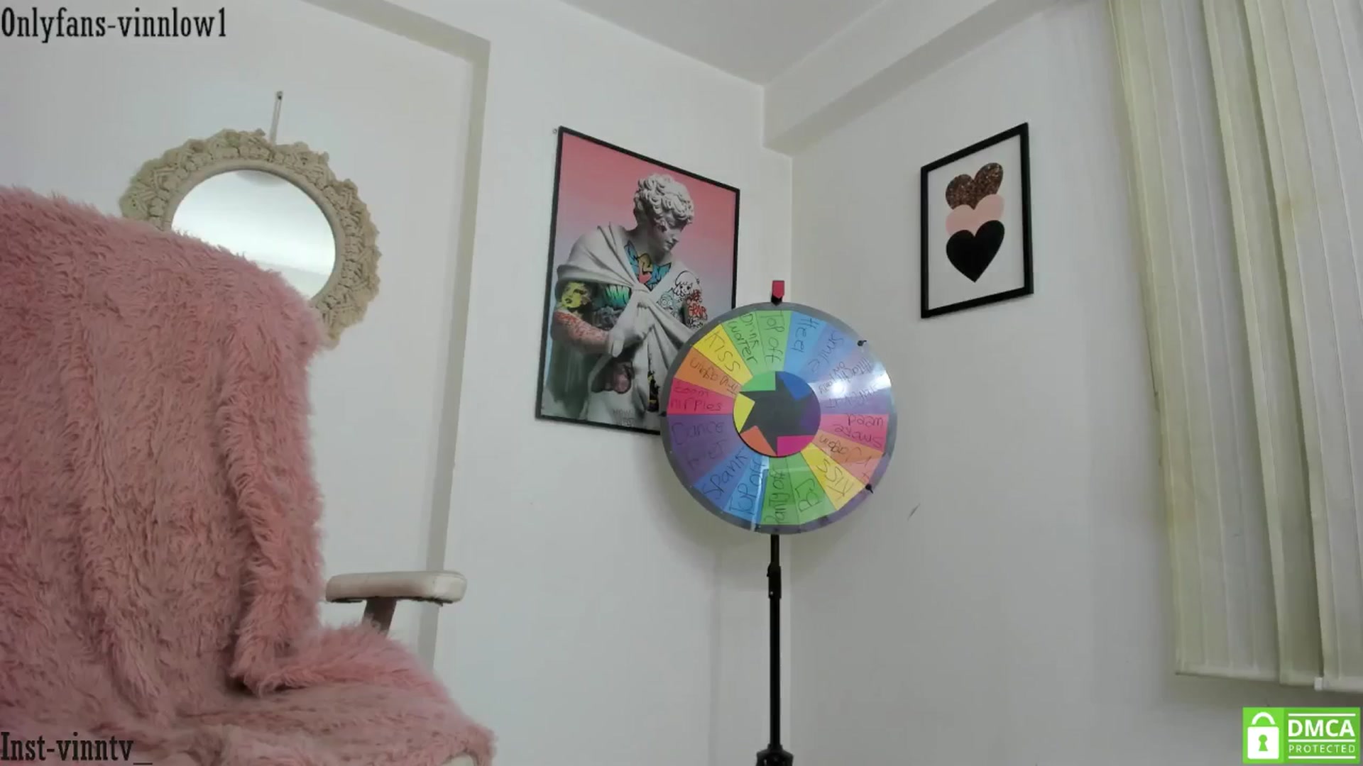 Gallery image thumbnail from Vinnlow's myfreecams stream on, 11/15/2024, 24:38 image 9 of 20